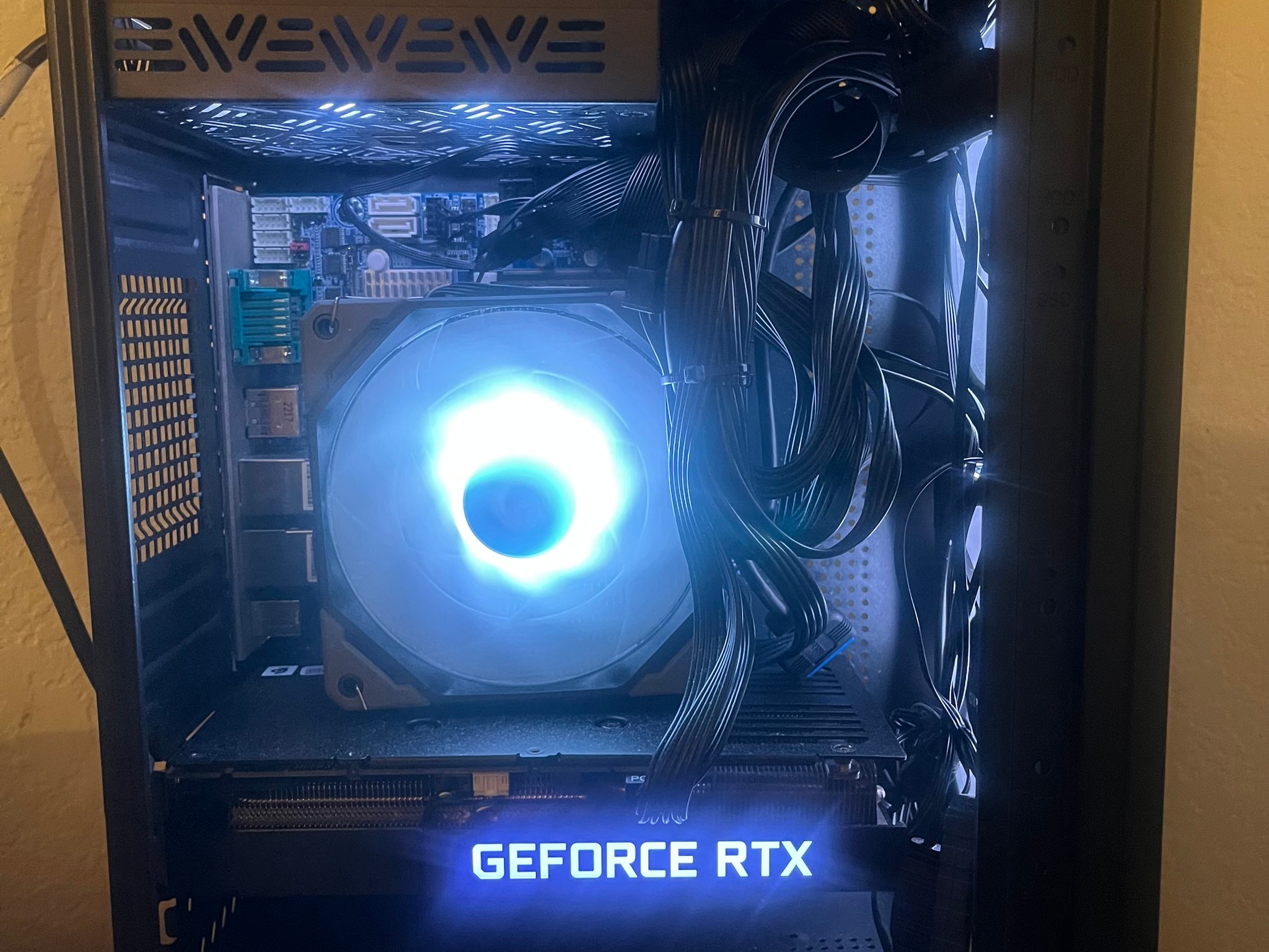GeForce RTX 3060 Ti Custom RGB PC