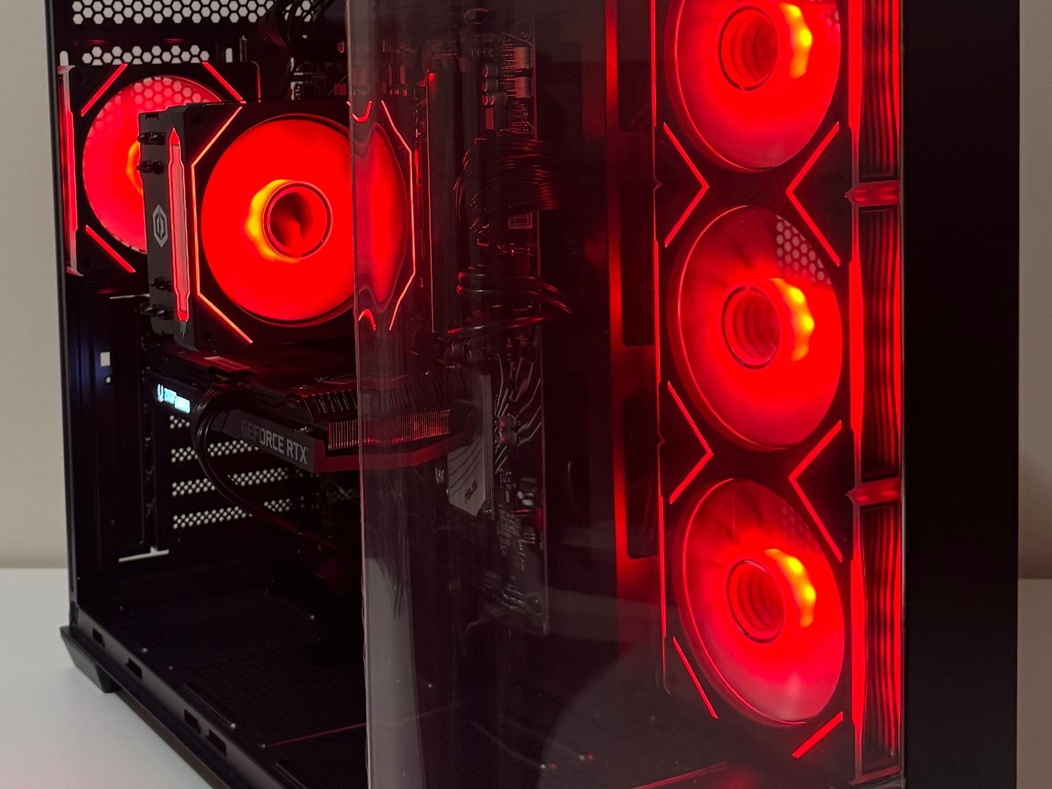 AMD Ryzen 5 8400F 32GB DDR5 RAM GeForce RTX 3060 Ti WD Black SN850X 1TB NVMe SSD AM5 Gaming PC