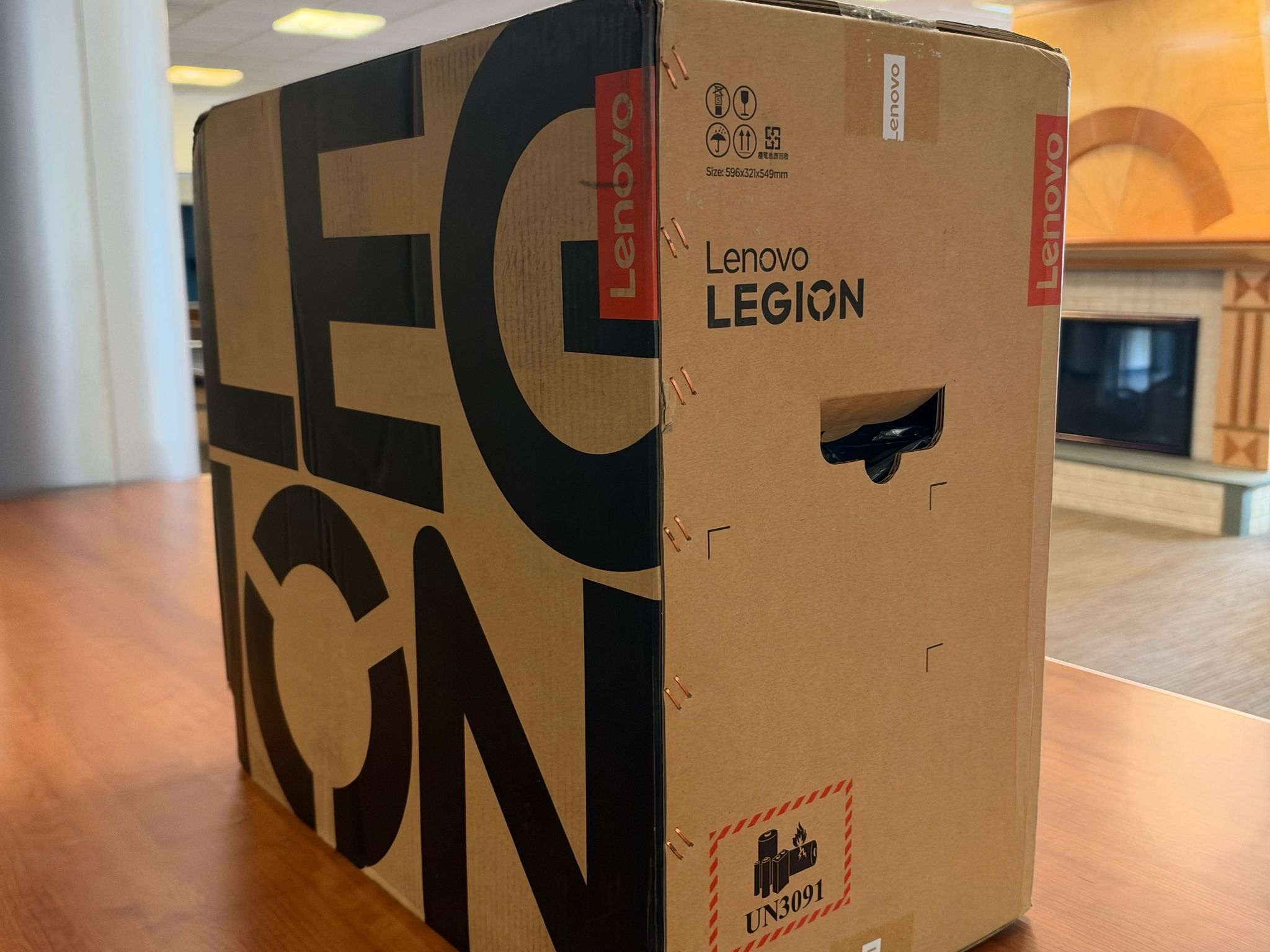 Lenovo Legion 5i Tower, 32 GB RAM, 2TB SSD, GeForce RTX 5070 Custom Gaming PC - Core Ultra 7 265KF