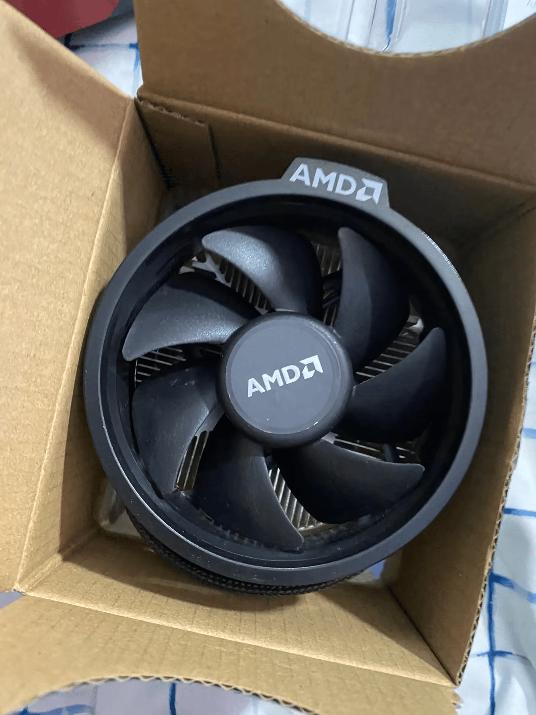Ryzen 5 2600 (comes with box + cooler) 