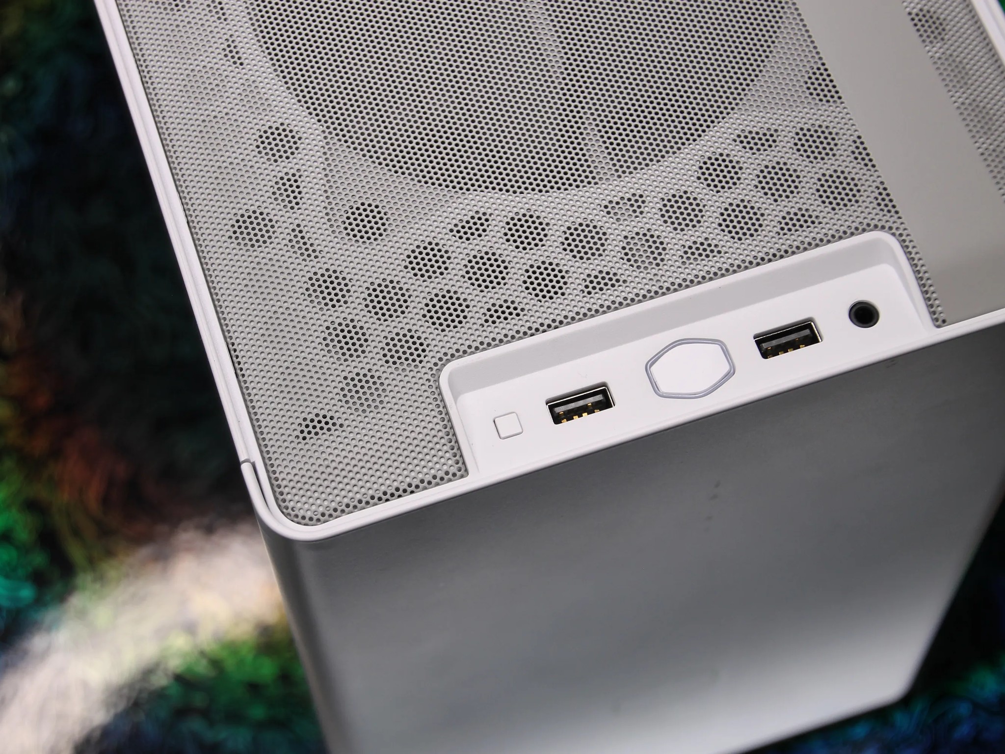 Cooler Master MasterBox NR200 Mini ITX Desktop Case