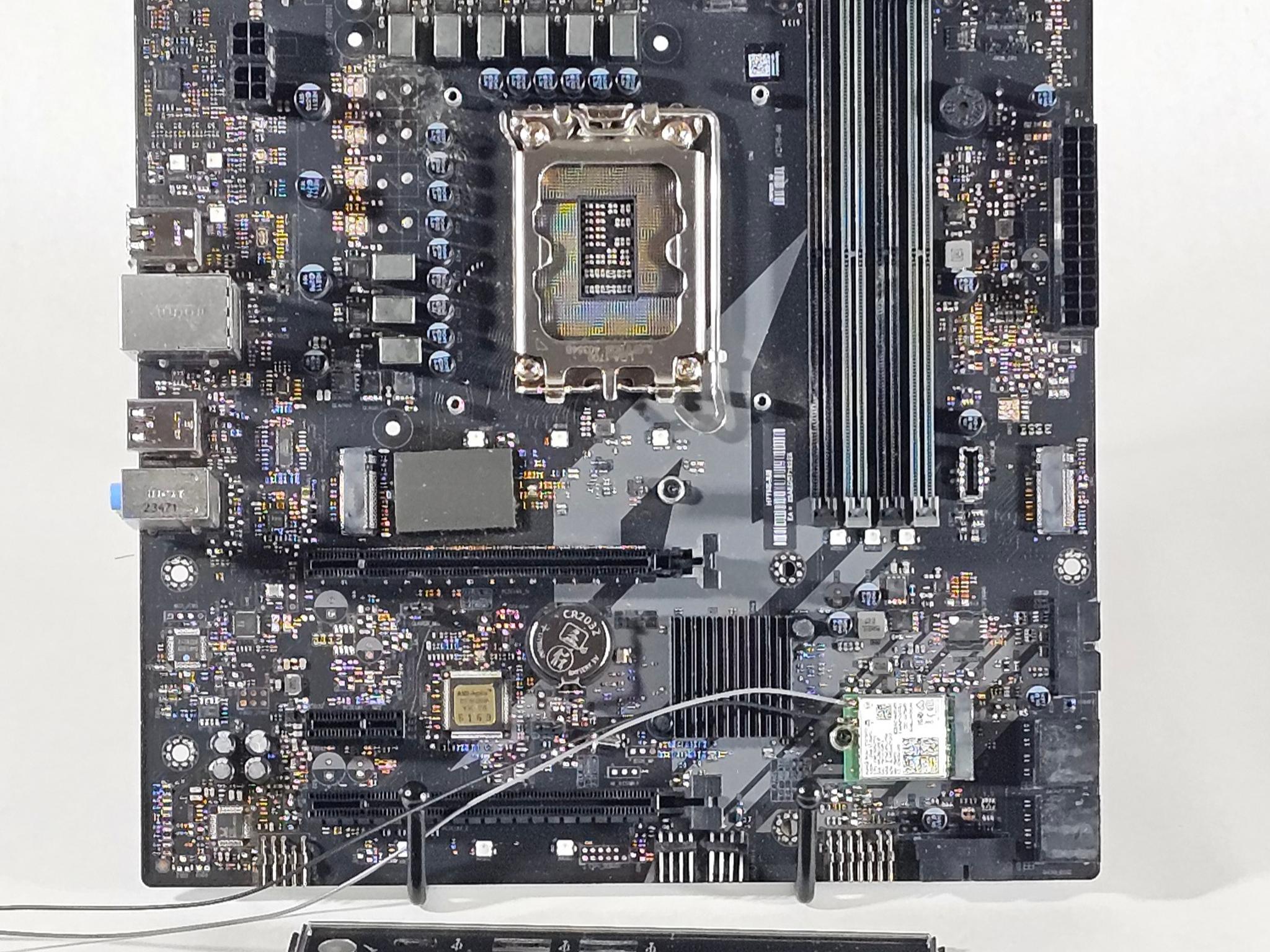 Acer Predator IH67M-WH V1.0 LGA1700 DDR5 mATX Motherboard w/ WiFi & I/O Shield
