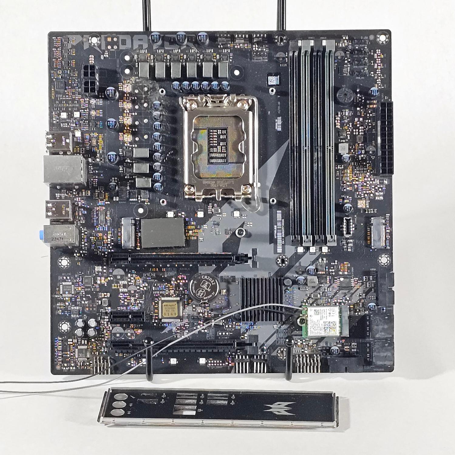 Acer Predator IH67M-WH V1.0 LGA1700 DDR5 mATX Motherboard w/ WiFi & I/O Shield