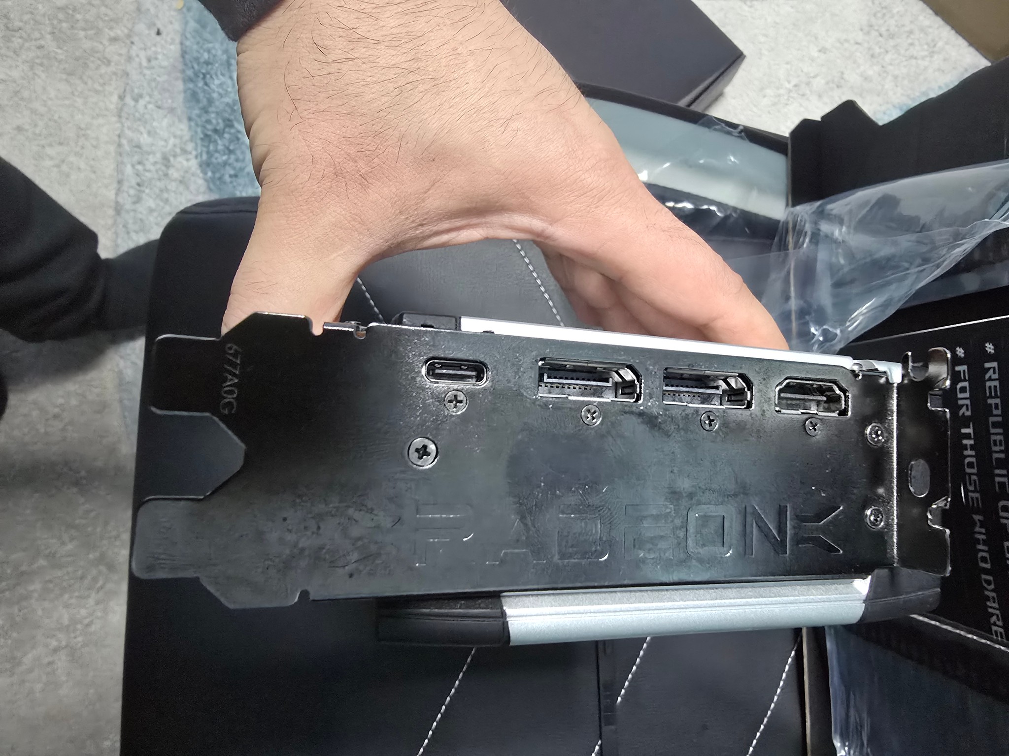 AMD RX 6900xt reference model