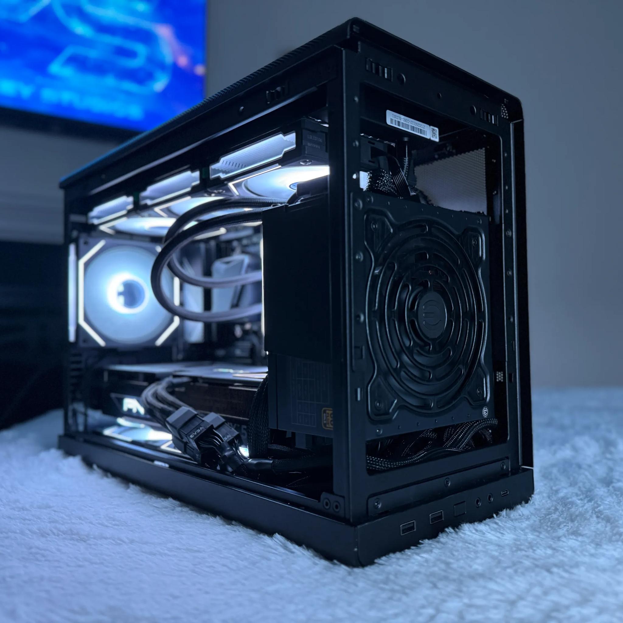 4K Streaming PC - The White Sentinel | RTX 5080 OC | 7950X3D | 32GB DDR5 | 2TB NVME SSD | 1000W Gold