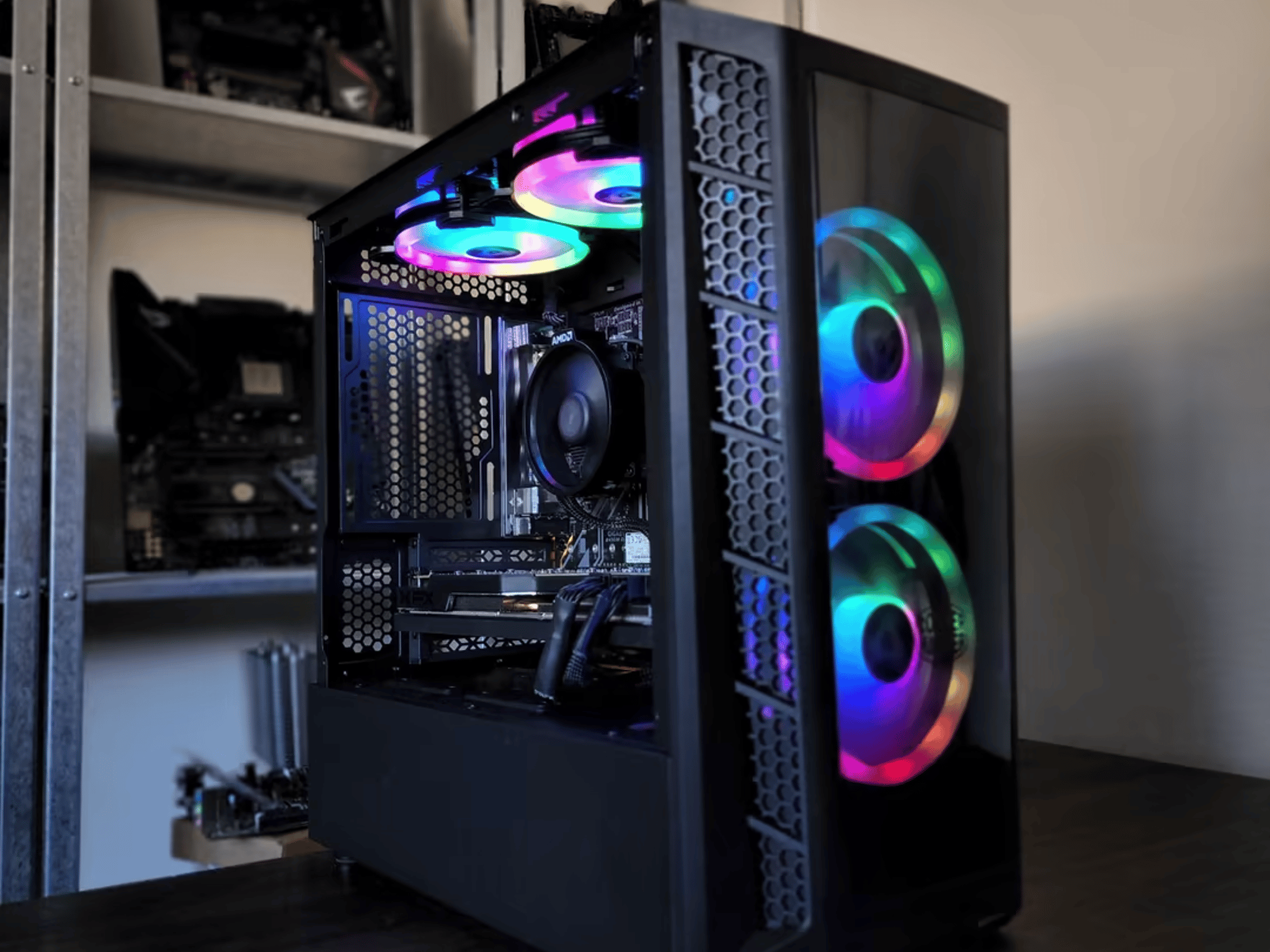 AMD Ryzen 3 1200 // AMD Radeon R9 280 3GB // Oloy 16GB 
