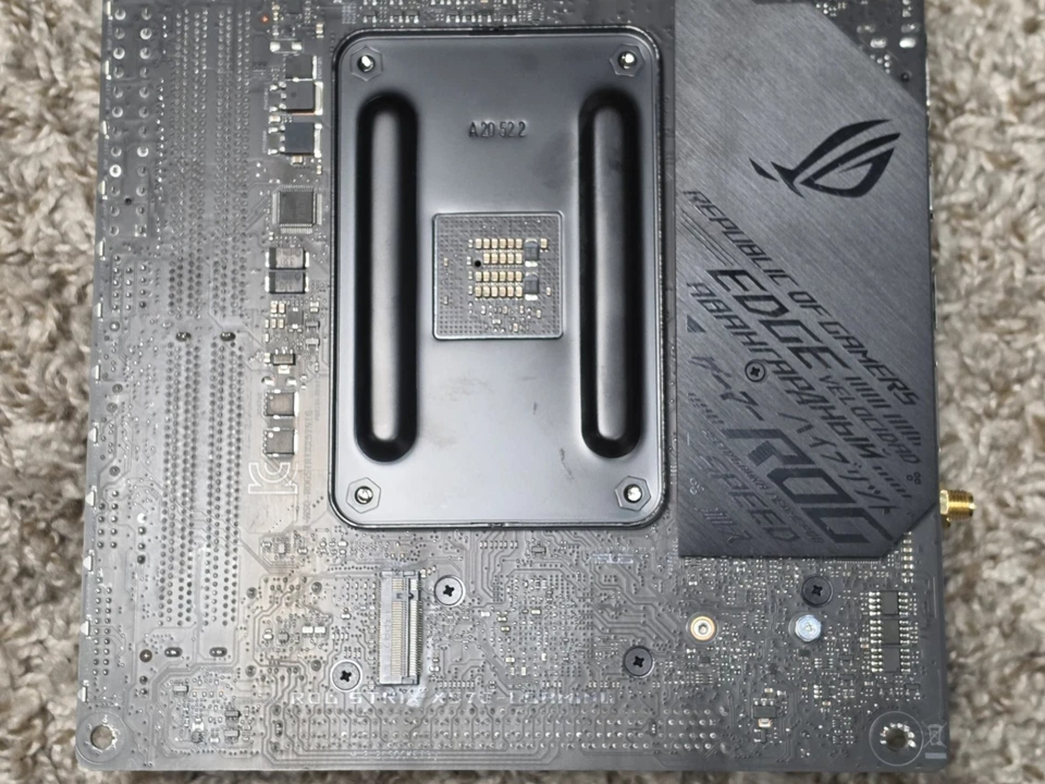 ASUS ROG Strix X570-I Gaming Mini-ITX Motherboard AMD AM4 Socket, DDR4