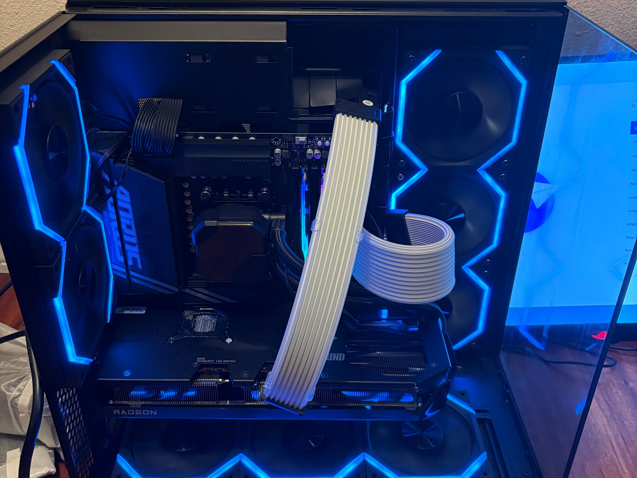 Radeon RX 9070 XT Custom Gaming PC - Ryzen 7 9800X3D, 64GB RAM, 2TB SSD
