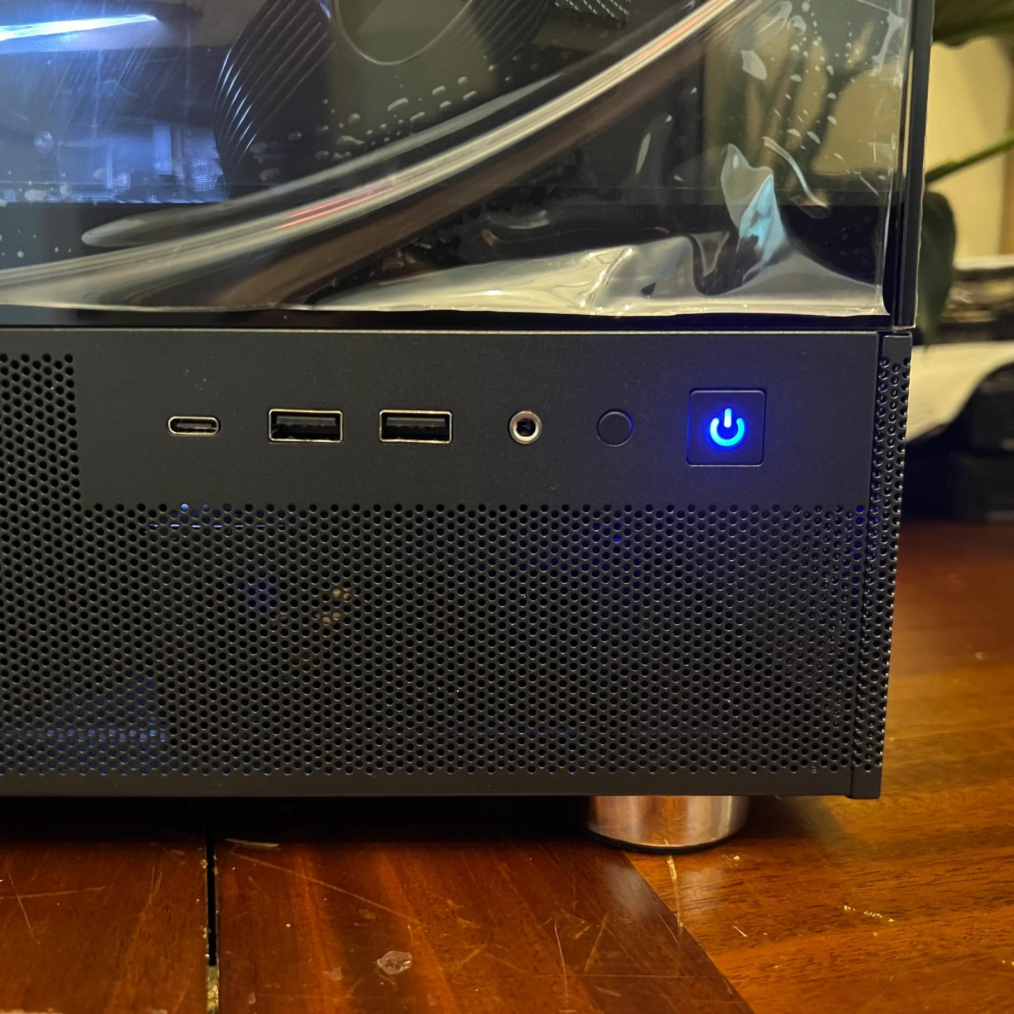Ryzen R5 2600 Gaming PC GTX 1070 8gb 1tb NVME SSD 16GB RAM WIFi WINDOWS 11 Pro
