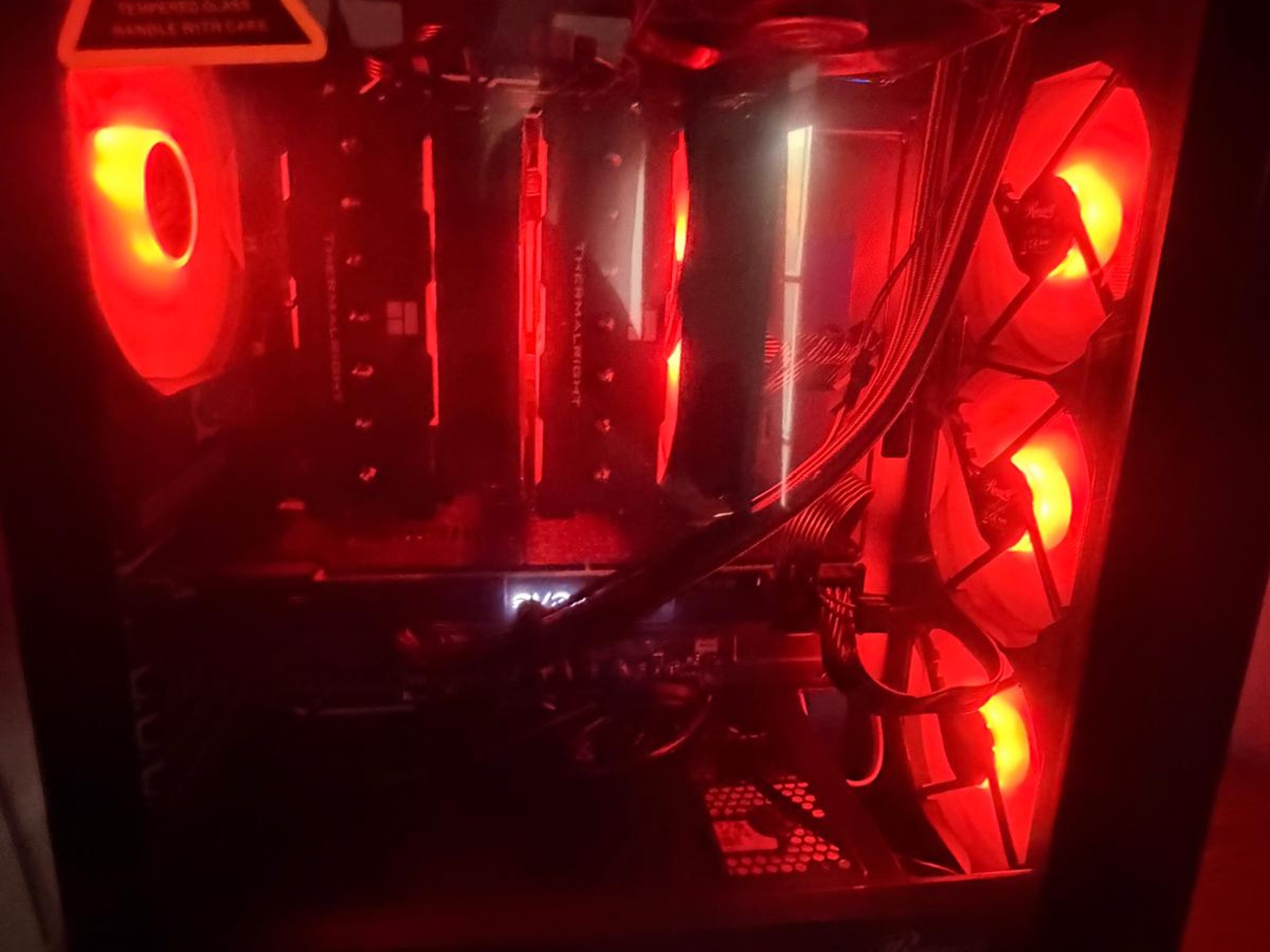 Gaming PC Ryzen 7 3800X GTX 1080 Ti Hybrid 11GB 16GB RAM 500GB NVMe + 1TB HDD