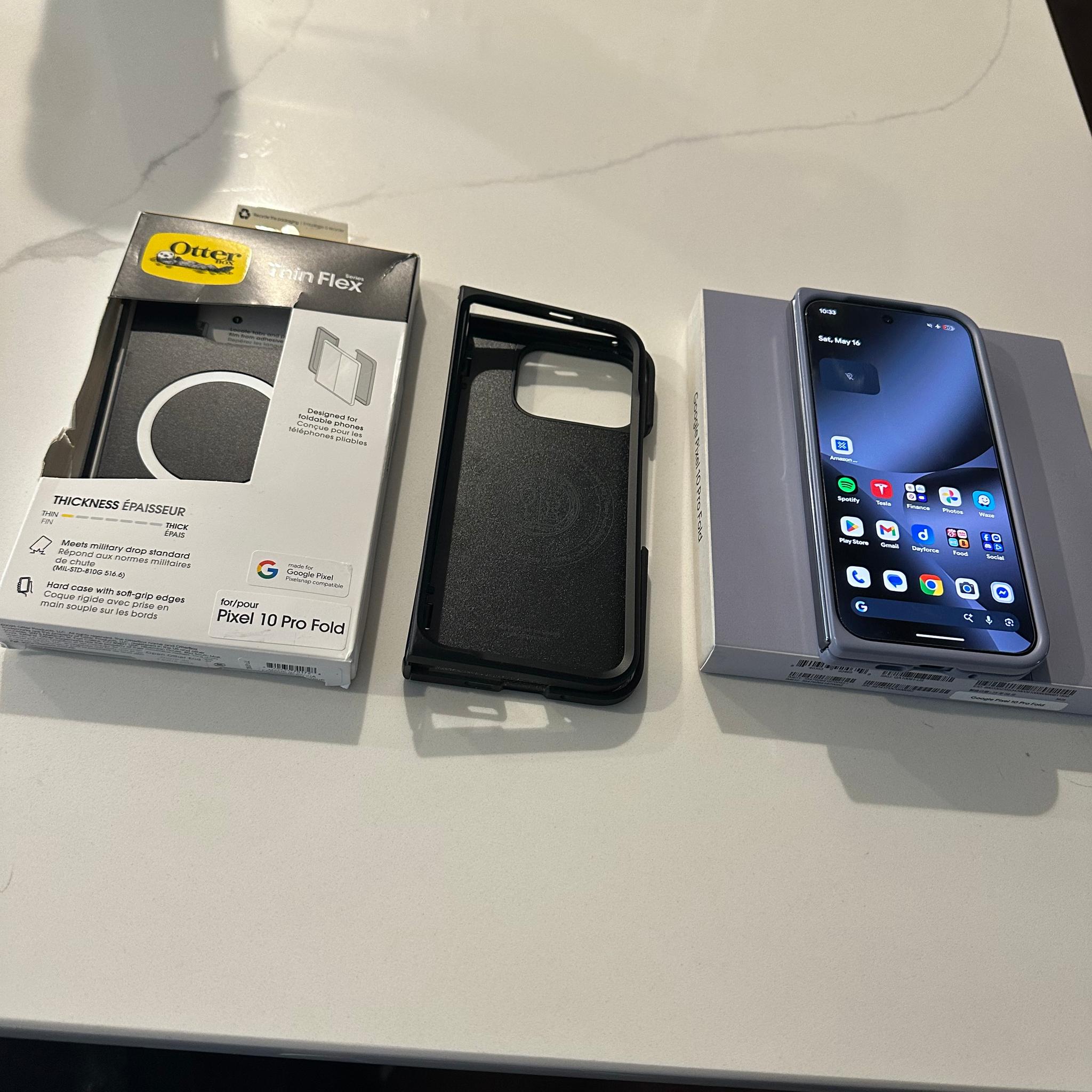 Unlocked Google Pixel 10 Pro Fold 256gb moonstone