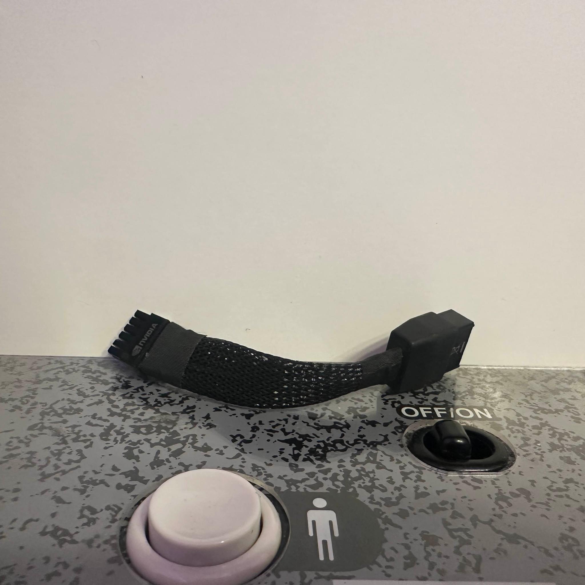 3060ti FOUNDERS EDITION, RYZEN 5 3600, and 16gb DDR4 3200mhz kit