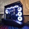 RTX 5070 Ti / Ryzen 7 9800X3D / 32GB DDR5 RAM / 2TB NVMe