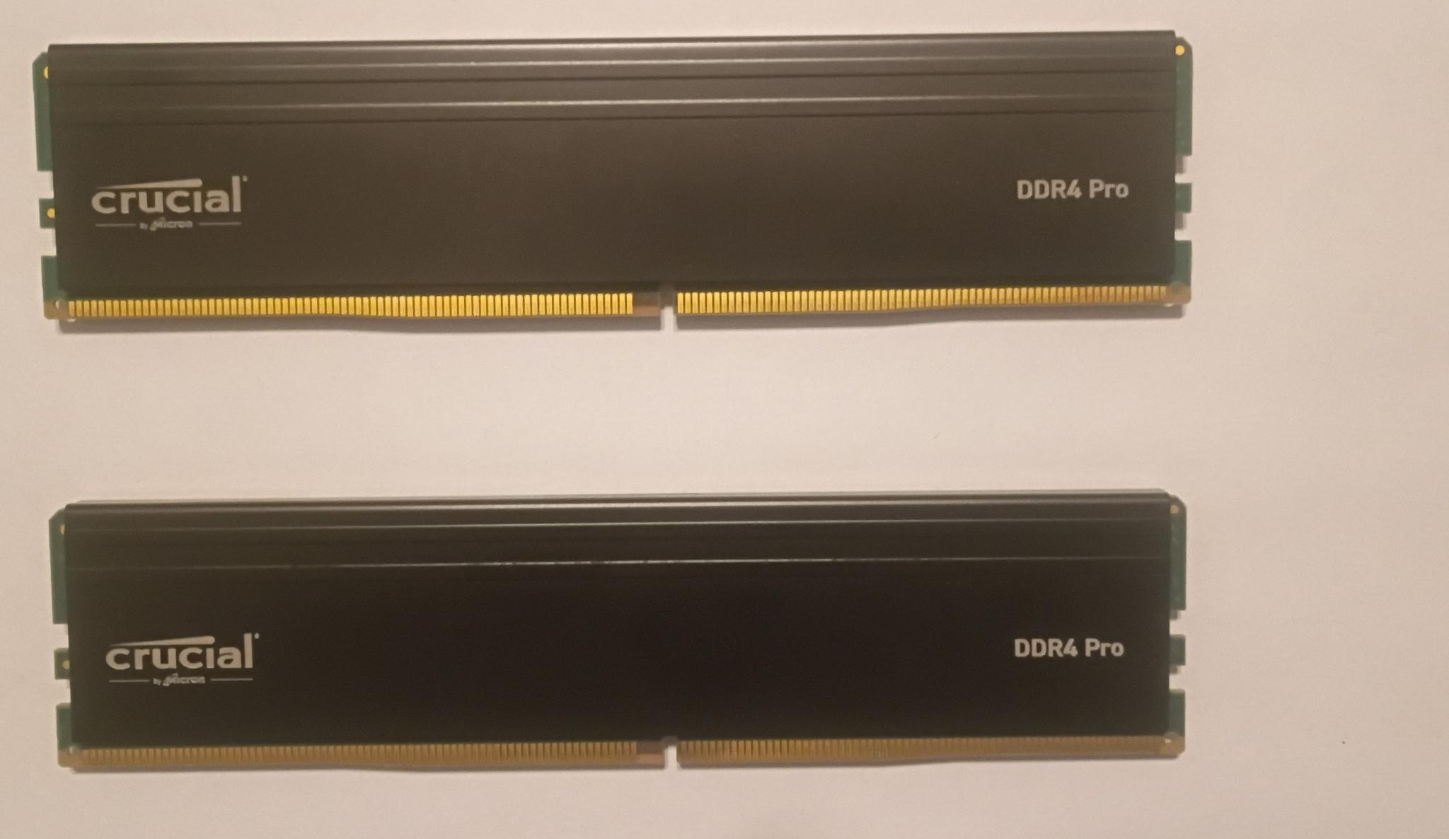 Crucial Pro 32GB (2x16GB) DDR4-3200 CL22 Desktop RAM Kit
