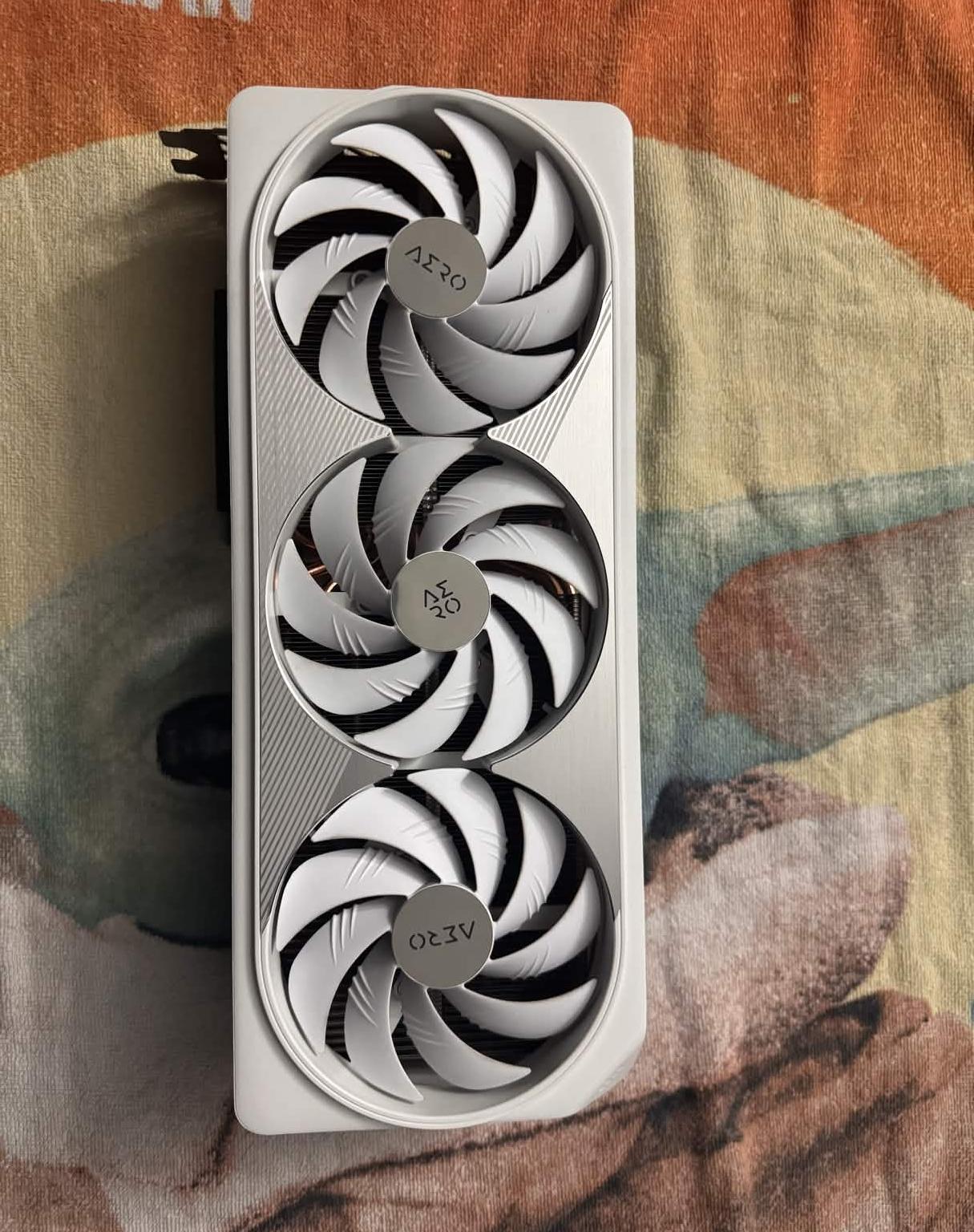 Gigabyte AERO OC GeForce RTX 4080