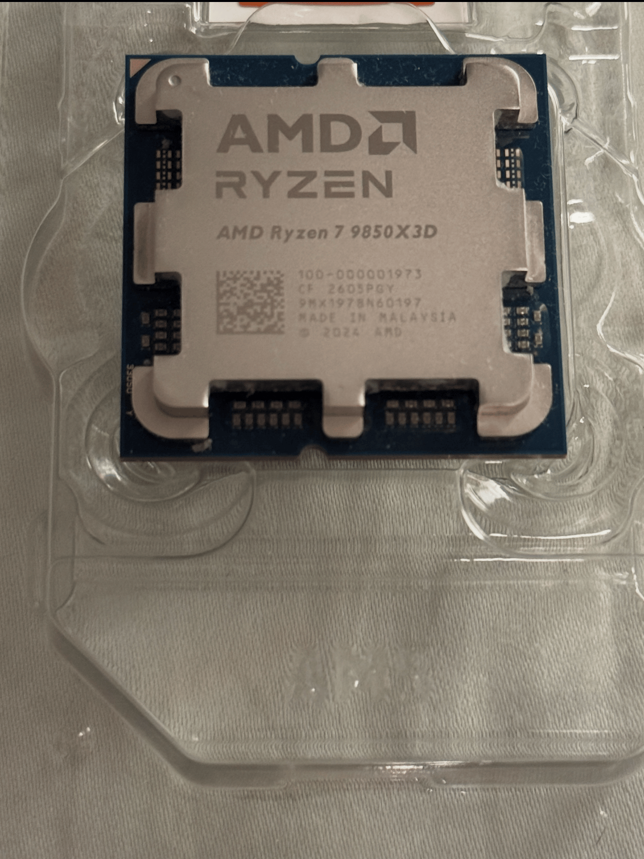 AMD Ryzen 7 9850X3D