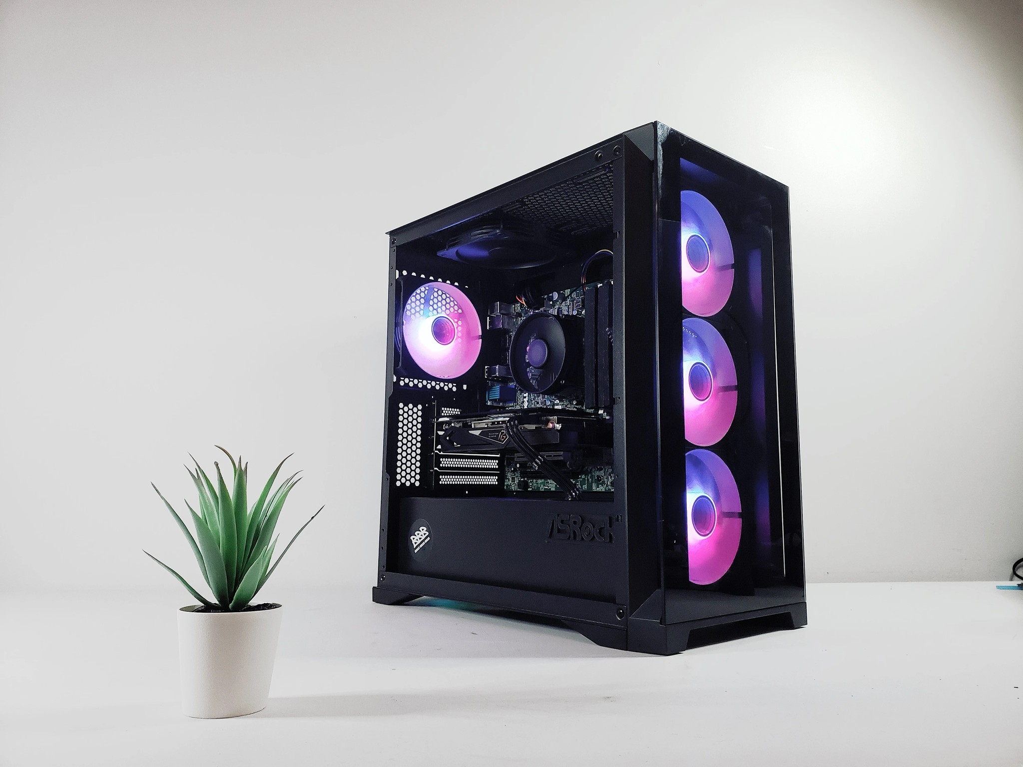 🚨 Budget Gaming PC | ⚙️RX570 | Custom RGB ✨ |