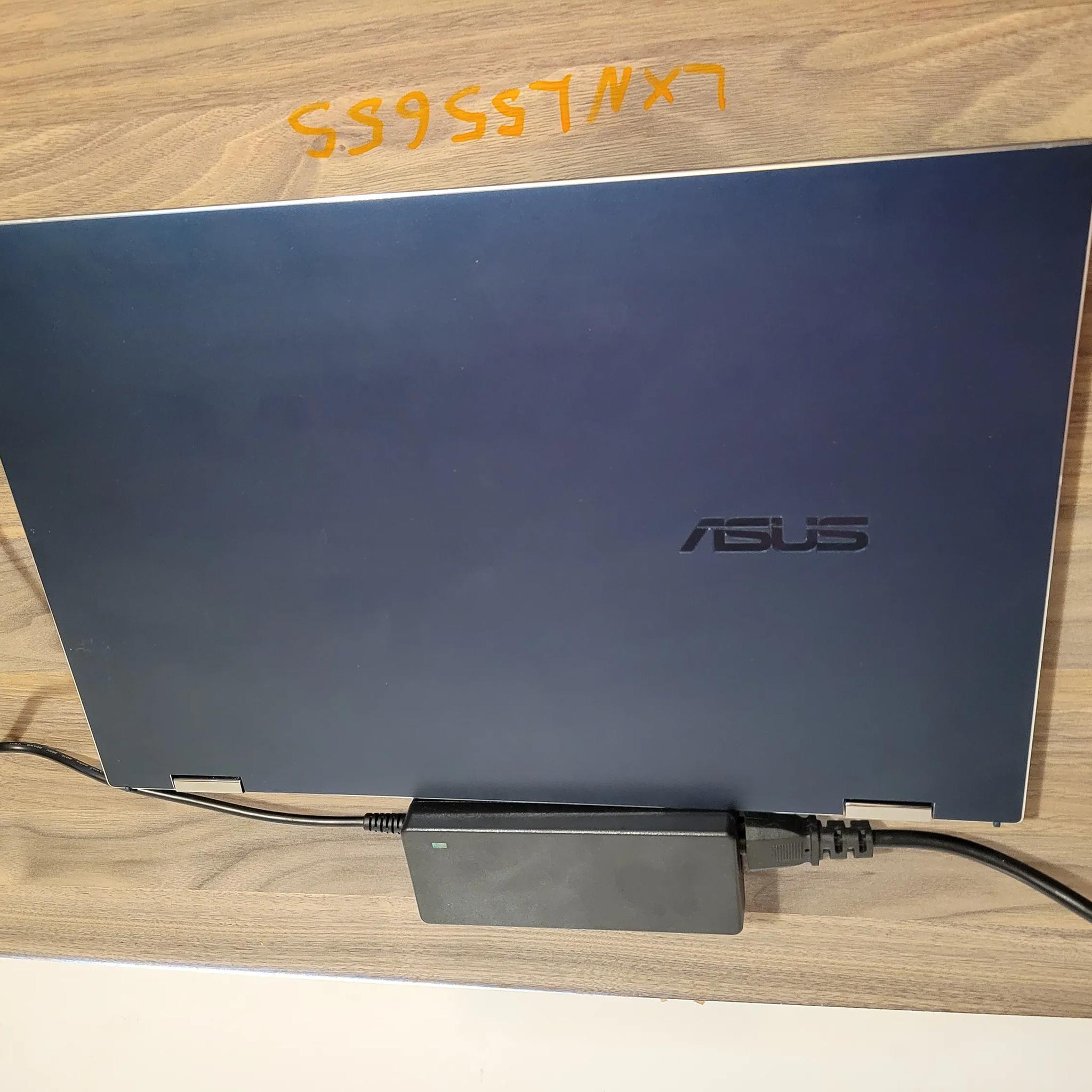 Asus ZenBook Touchscreen Laptop 15"- 512GB - i7 12th Gen - 16Gb ram
