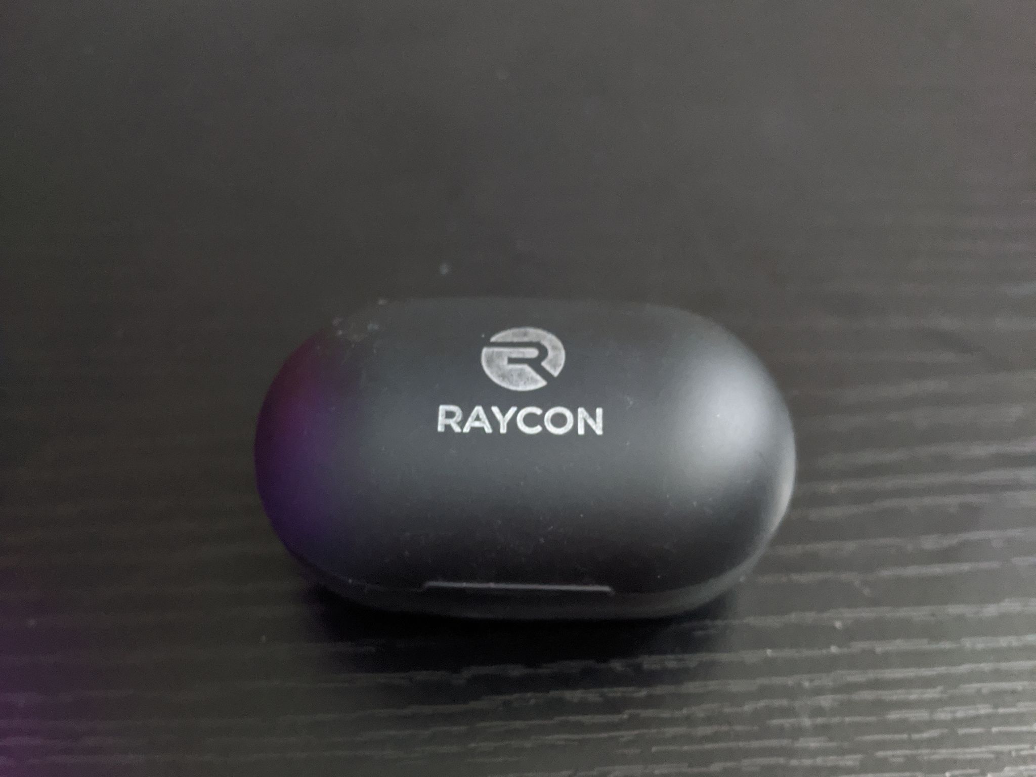 Raycon E25 Pro Wireless EarBuds | Comes with box and all accessories | Wireless Charging Case