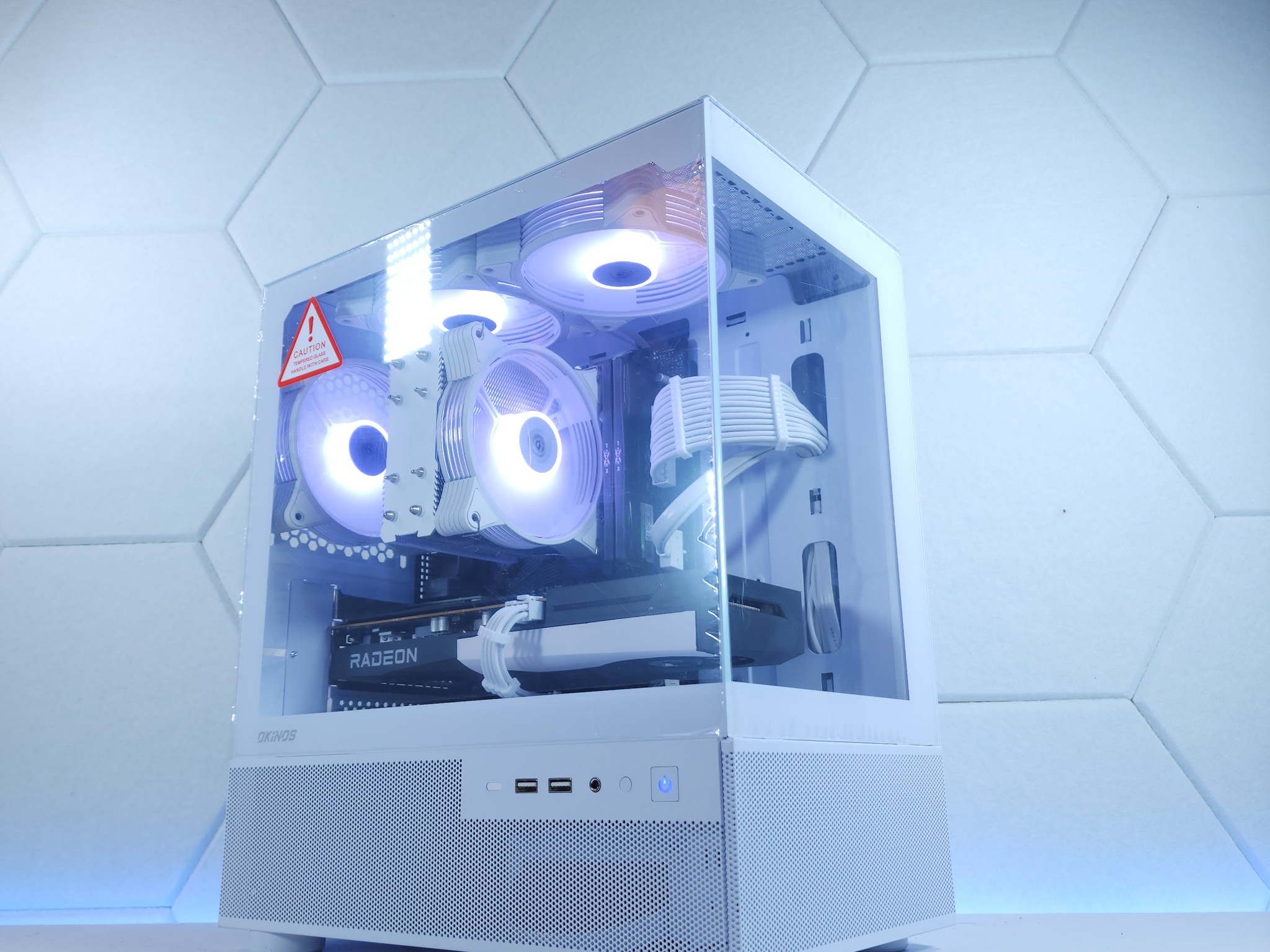 🤍🤍🤍1080p gaming | RX 6600 | Ryzen 5 5500 | 16GB 3200MHz | 1TB NVMe SSD