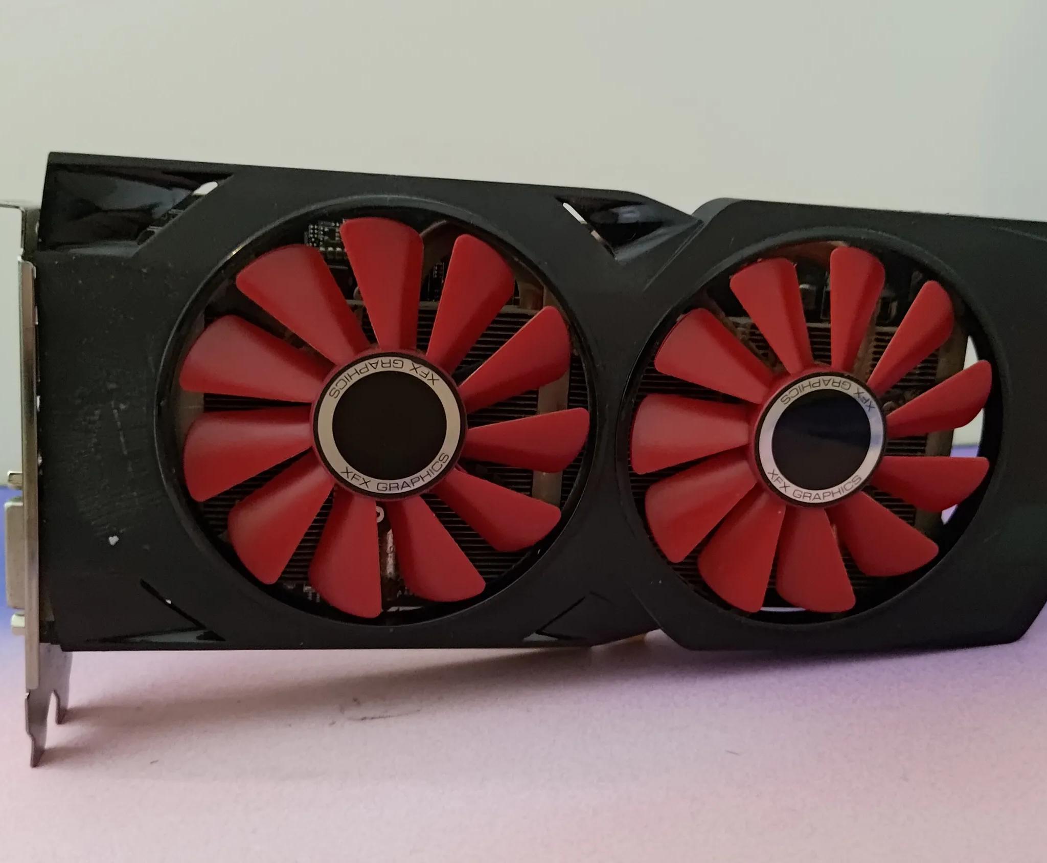 XFX Black Wolf RX 580 2048SP