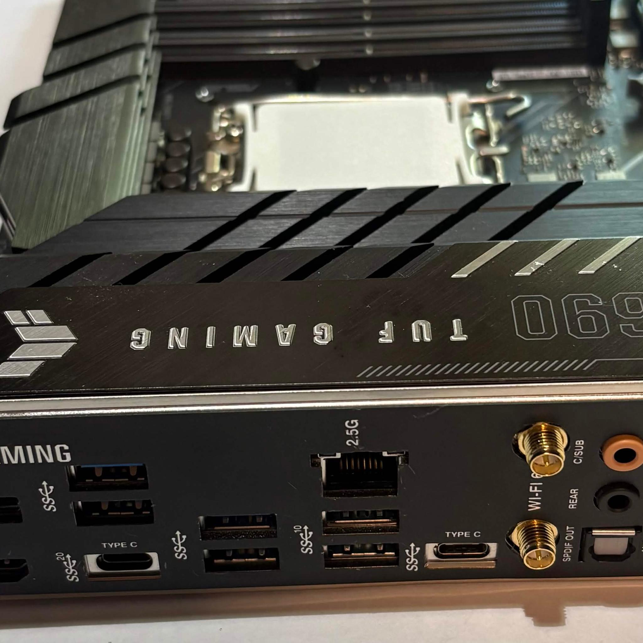 ASUS TUF Gaming Z690-Plus WiFi D4 ATX Motherboard | LGA1700 | DDR4 | PCIe 5.0