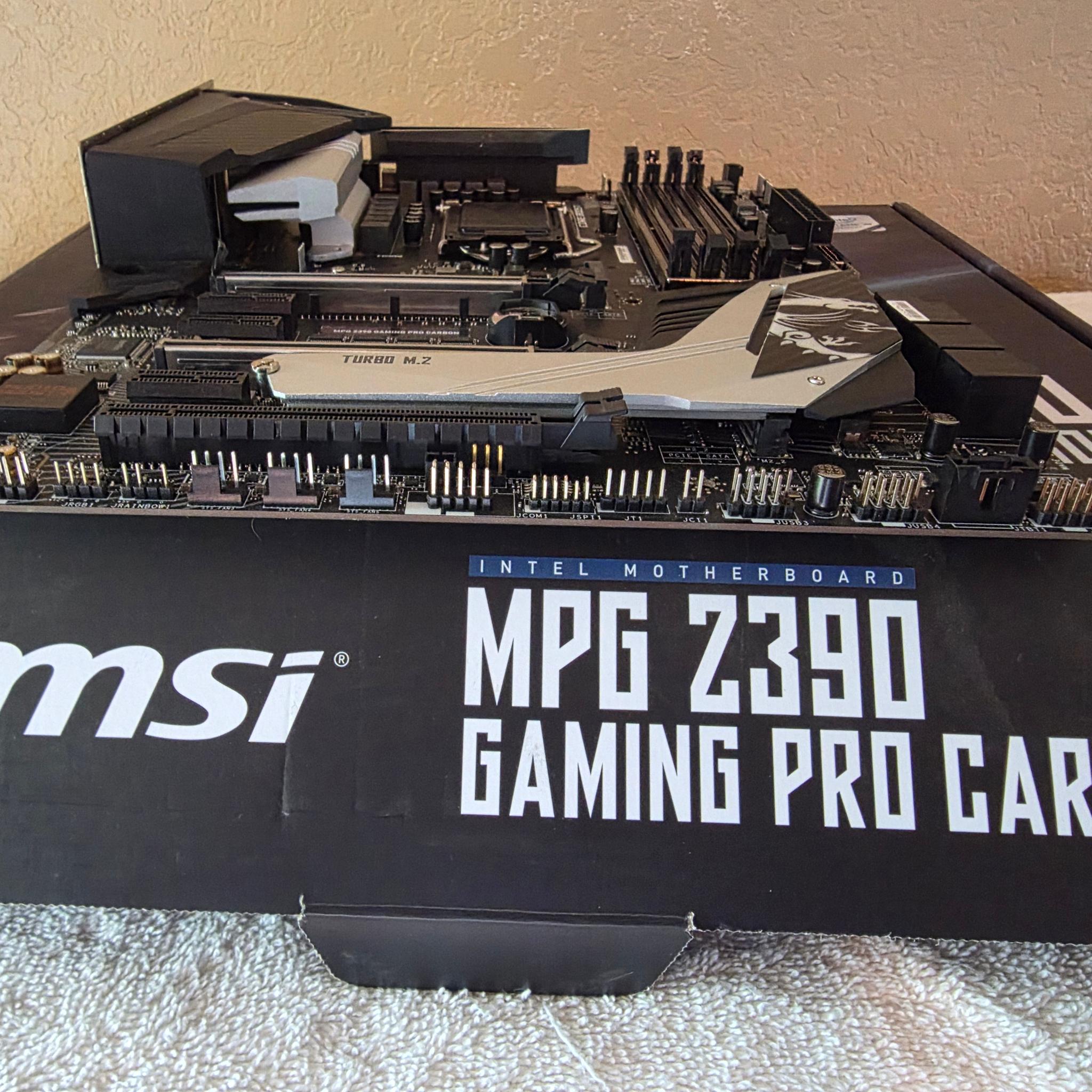 MPG Z390 GAMING PRO CARBON