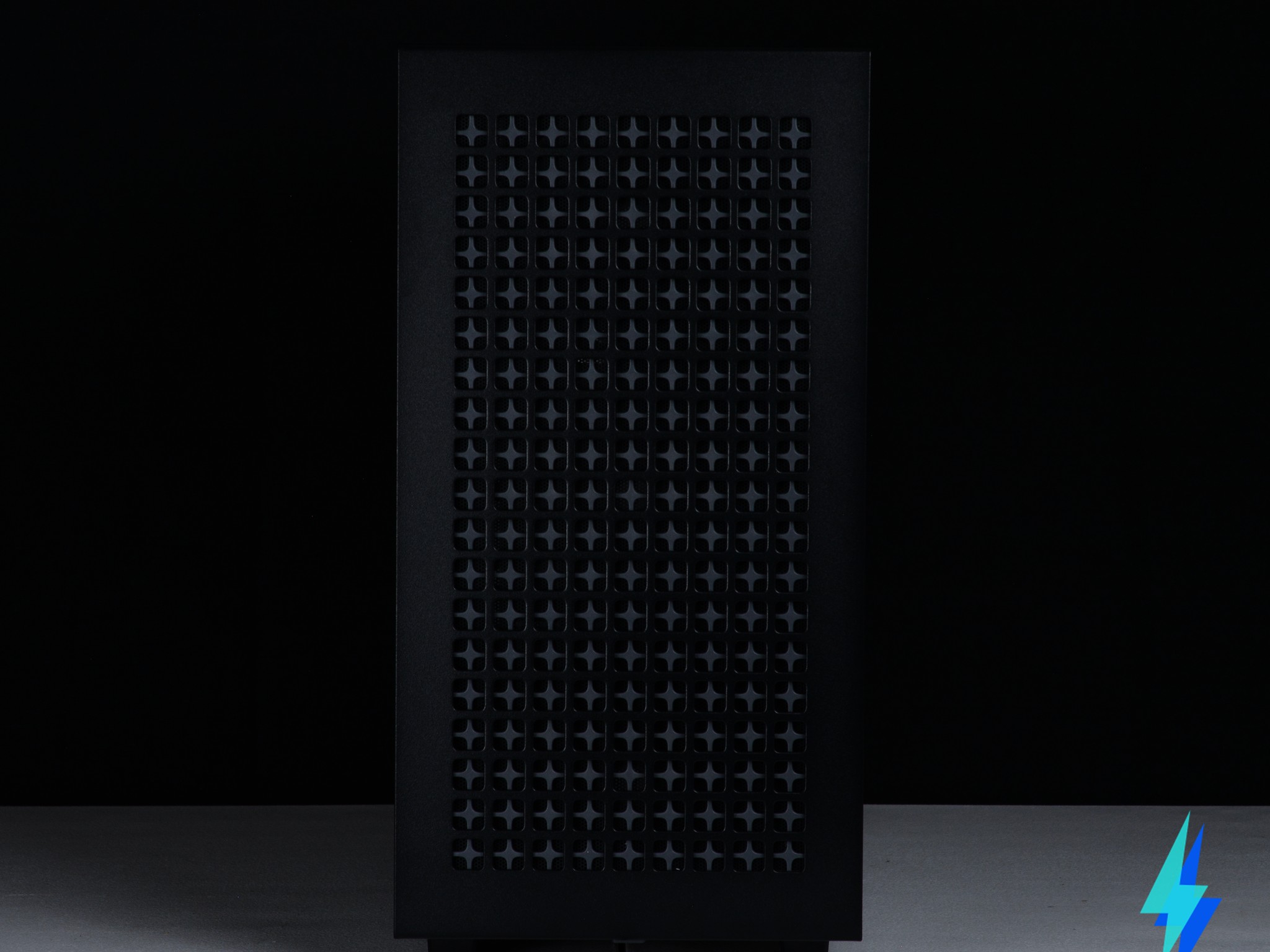 ⚫⚫ YIN: Stealthy Streaming/Gaming PC | RTX 2060 12GB, Ryzen 5, 16GB DDR4, 1TB SSD