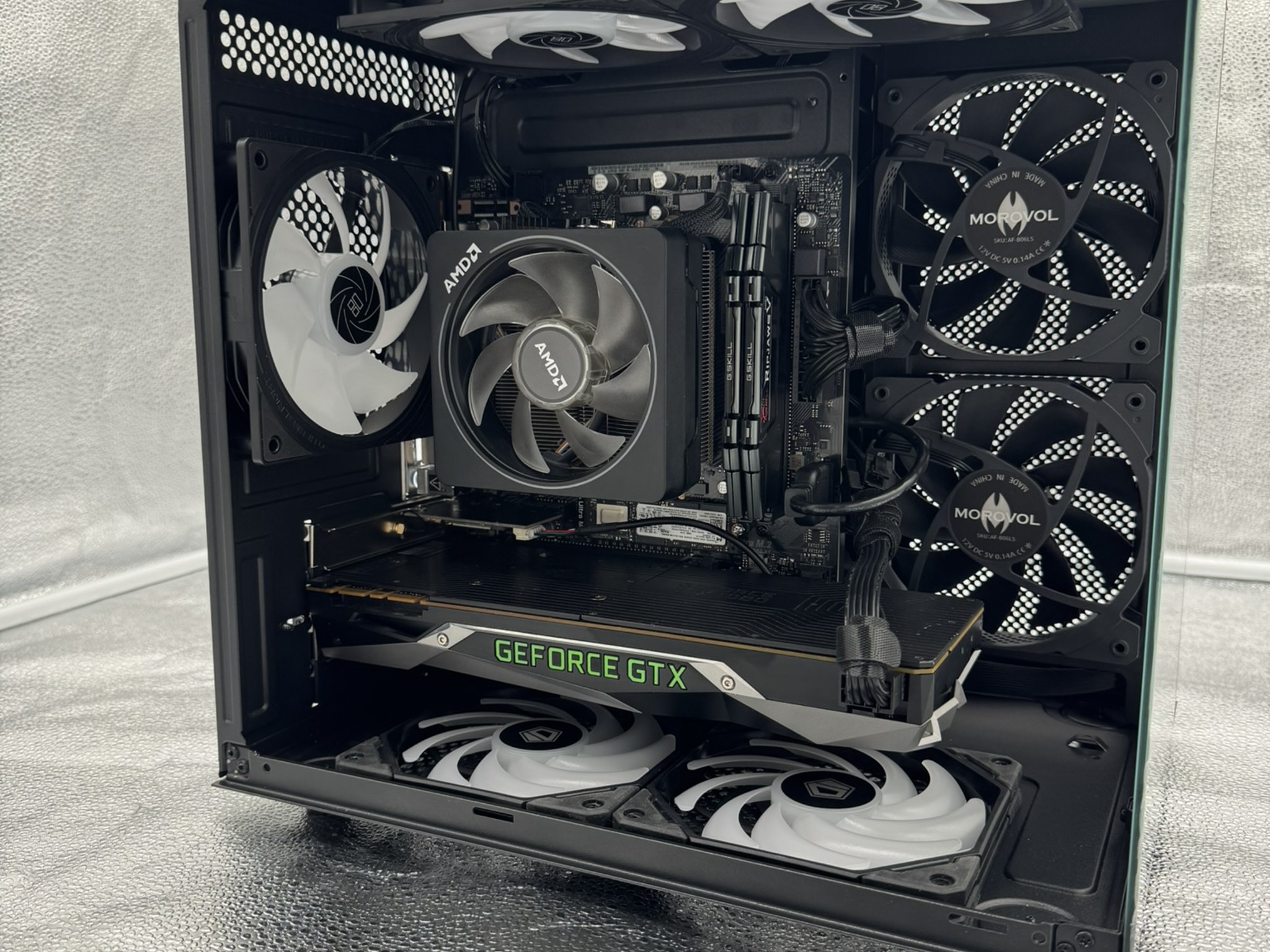 GTX 1080 Founders | Ryzen 5 3600 | WIFI
