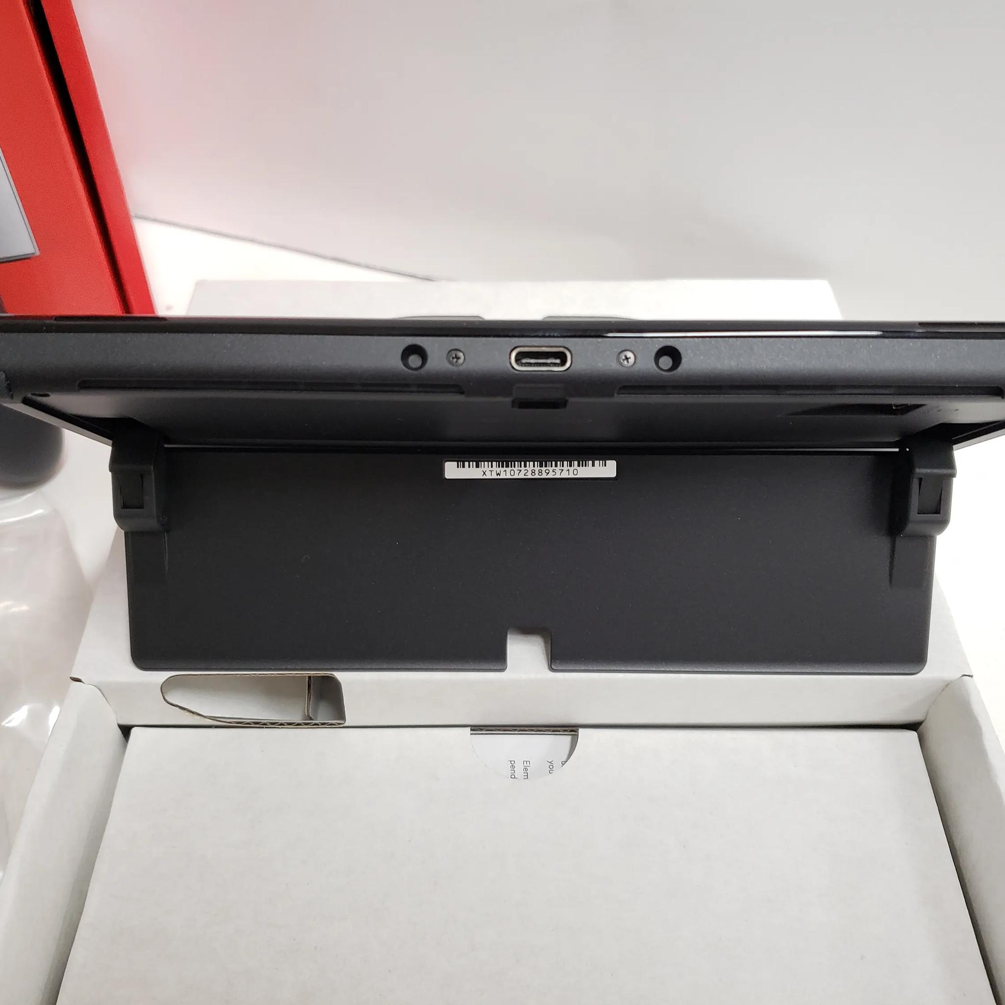 Nintendo Switch OLED Model w/ White Joy-Controllers