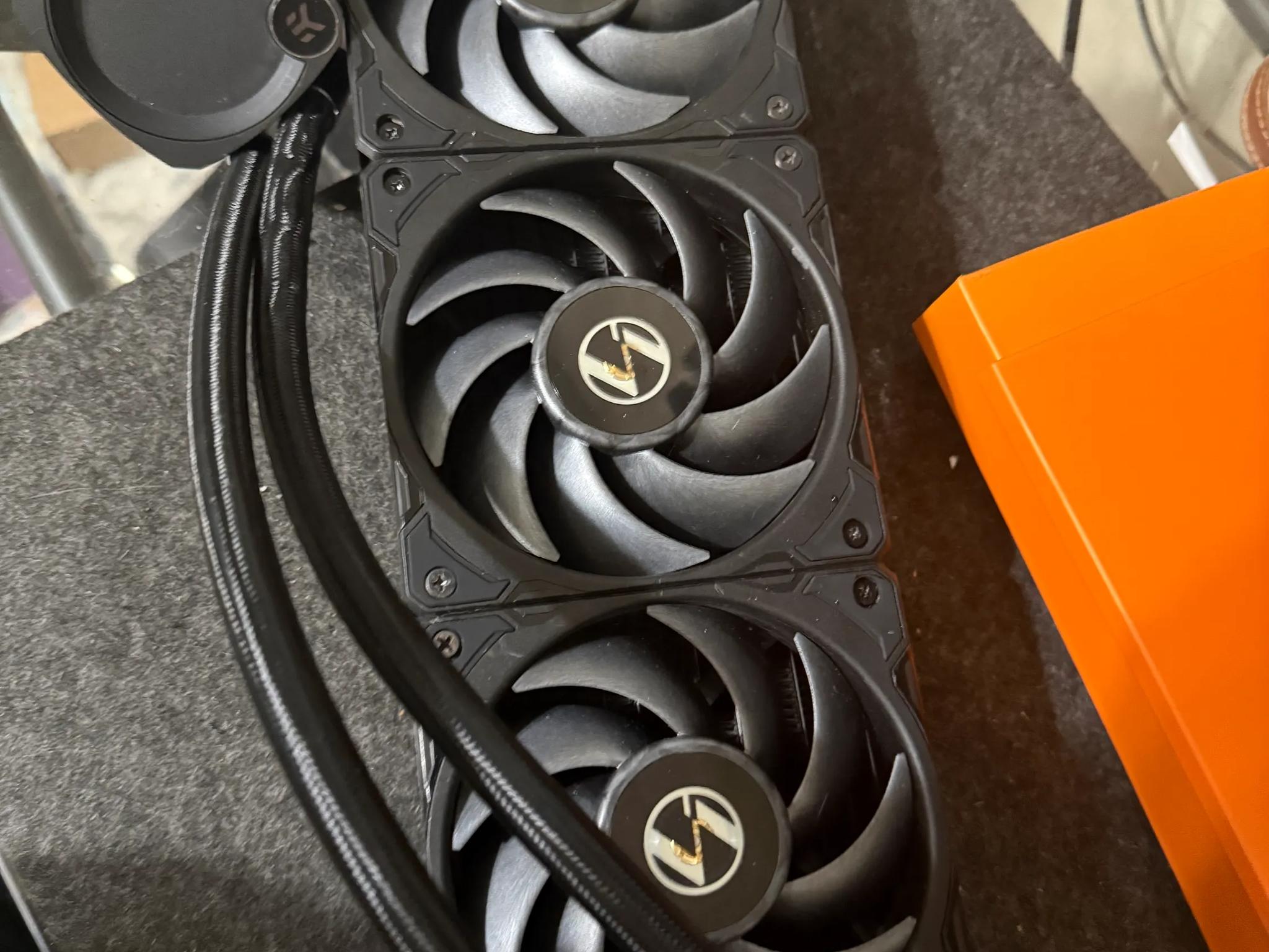 EKWB EK-Nucleus CPU AIO CR360 Dark