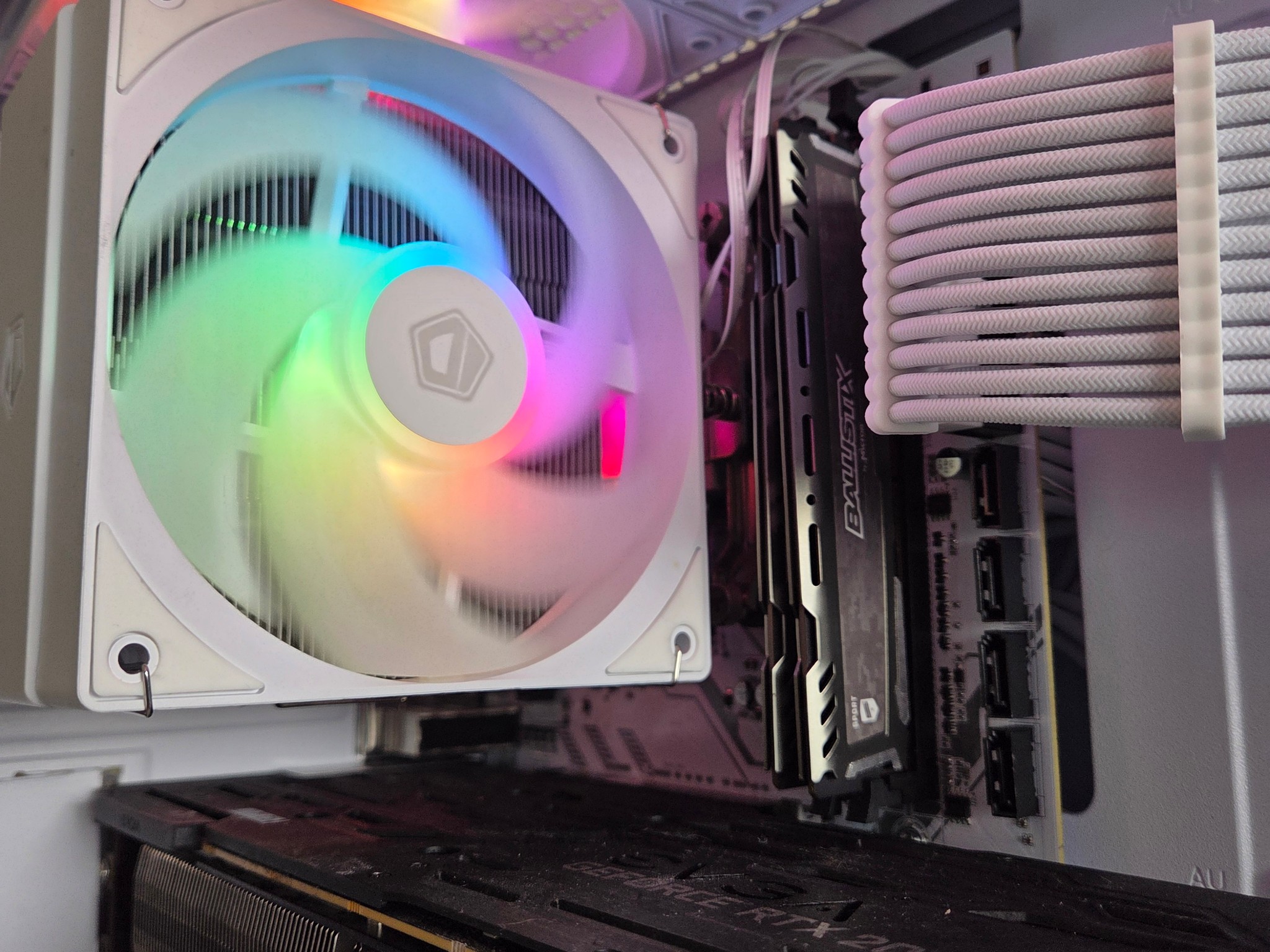 WINTER STORM – Ryzen 5 5500 / RTX 2080 super / 16GB RAM / 500GB NVMe SSD❄️⛄❄️/I/