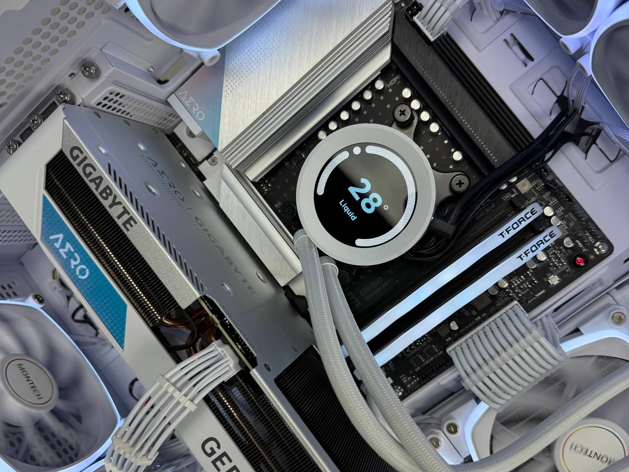 🌨 Blizzard 🌨  | 4k Streaming PC | Ryzen 7 7800X3D | Gigabyte RTX 4070 Ti | 32GB DDR5 6000MHz