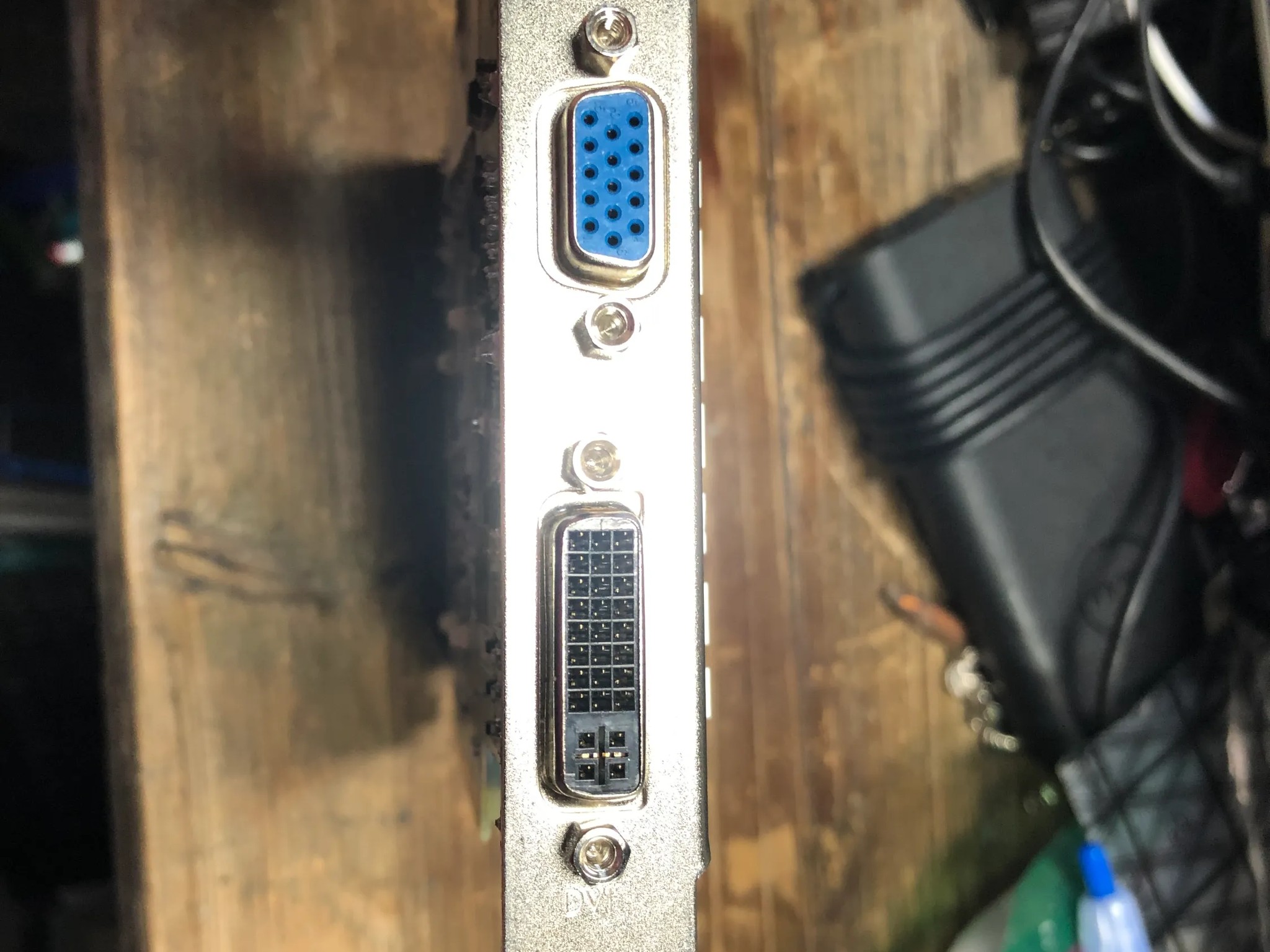 SPARKLE GeForce 9400 GT 512MB GDDR2 PCI Express 2.0 x16 Video Card DVI+VGA