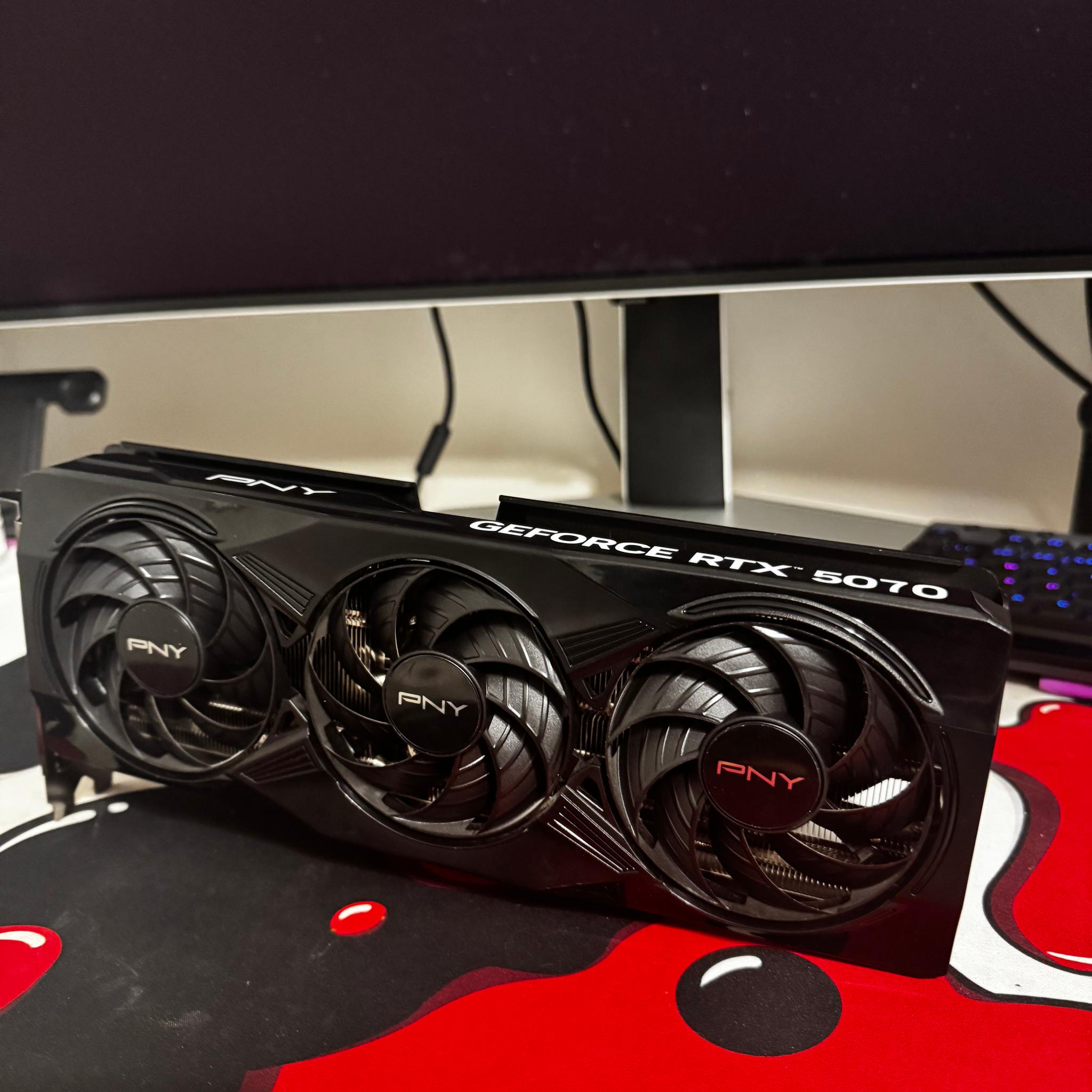 PNY RTX 5070 OC