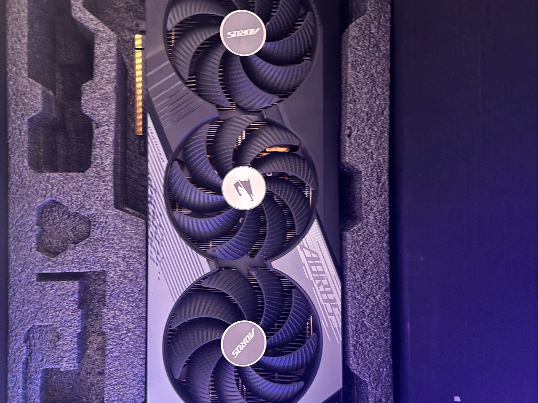 GIGABYTE AORUS MASTER GeForce RTX 4080
