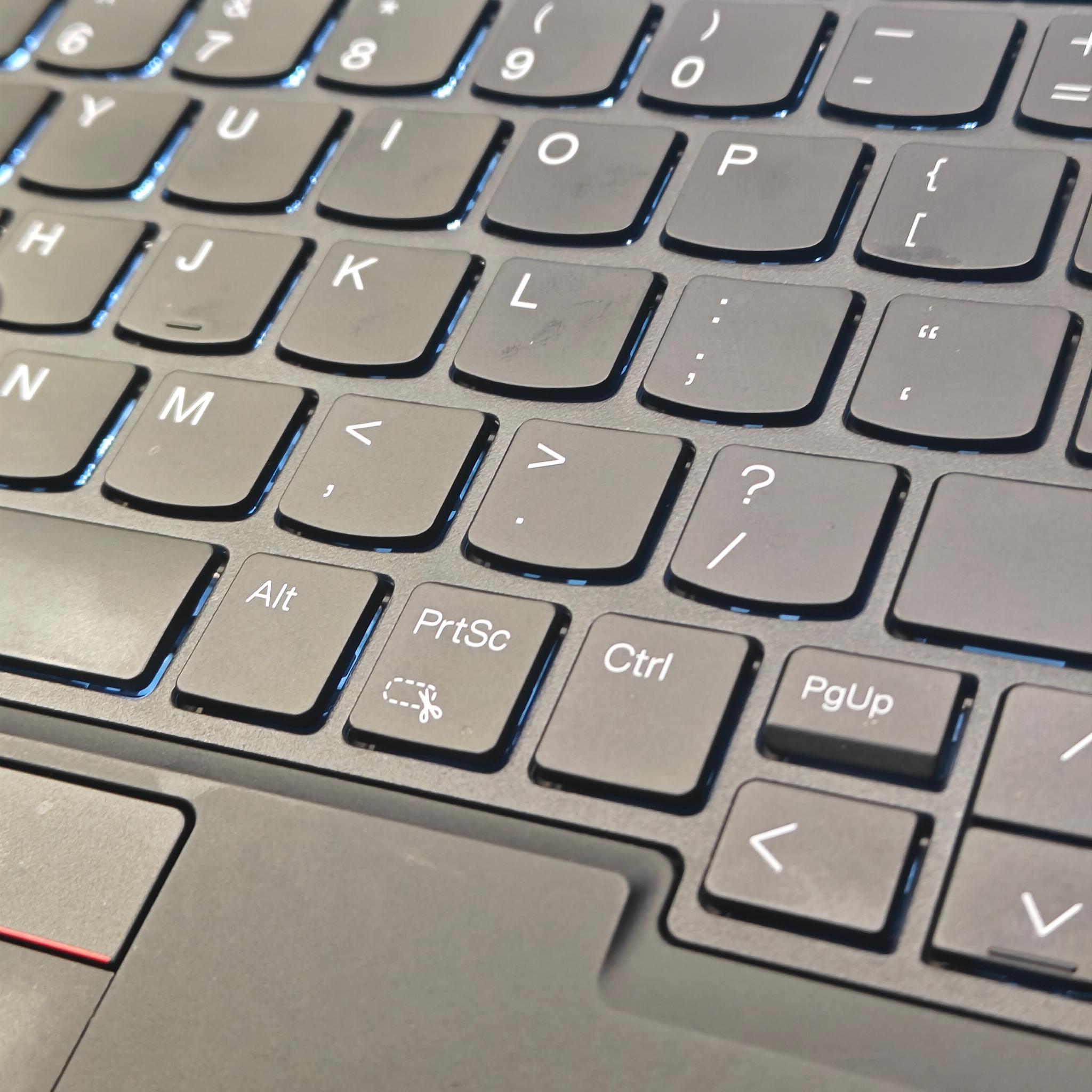 Lenovo ThinkPad T14 Gen 3 Ryzen 5 Pro 6650U 16GB RAM 256GB SSD *99% Battery Health & Warranty!*