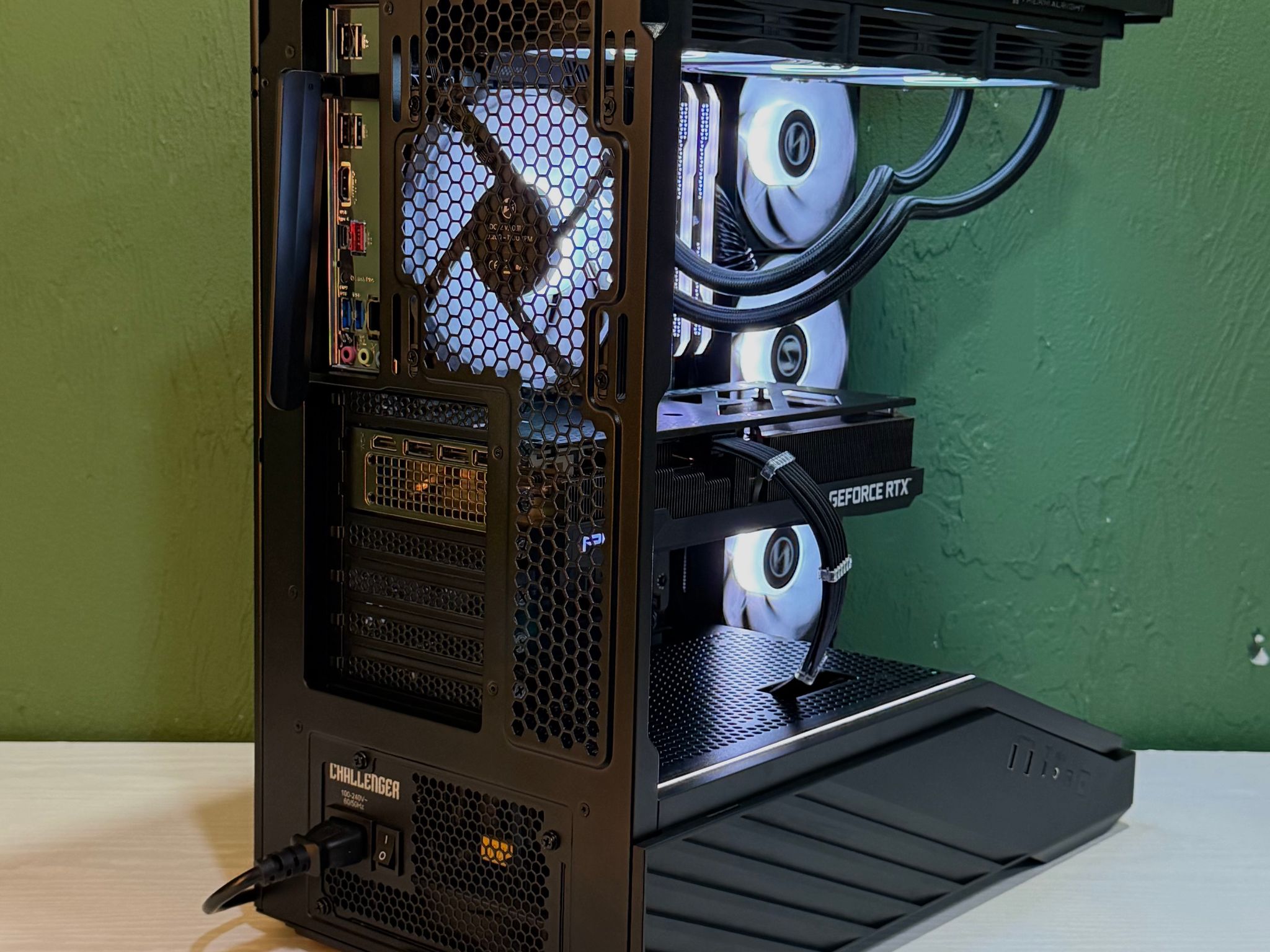 RTX 3070 Ti | Ryzen 7 5700X | 32GB RAM | 1TB NVMe SSD | 750W PSU | 360mm AIO