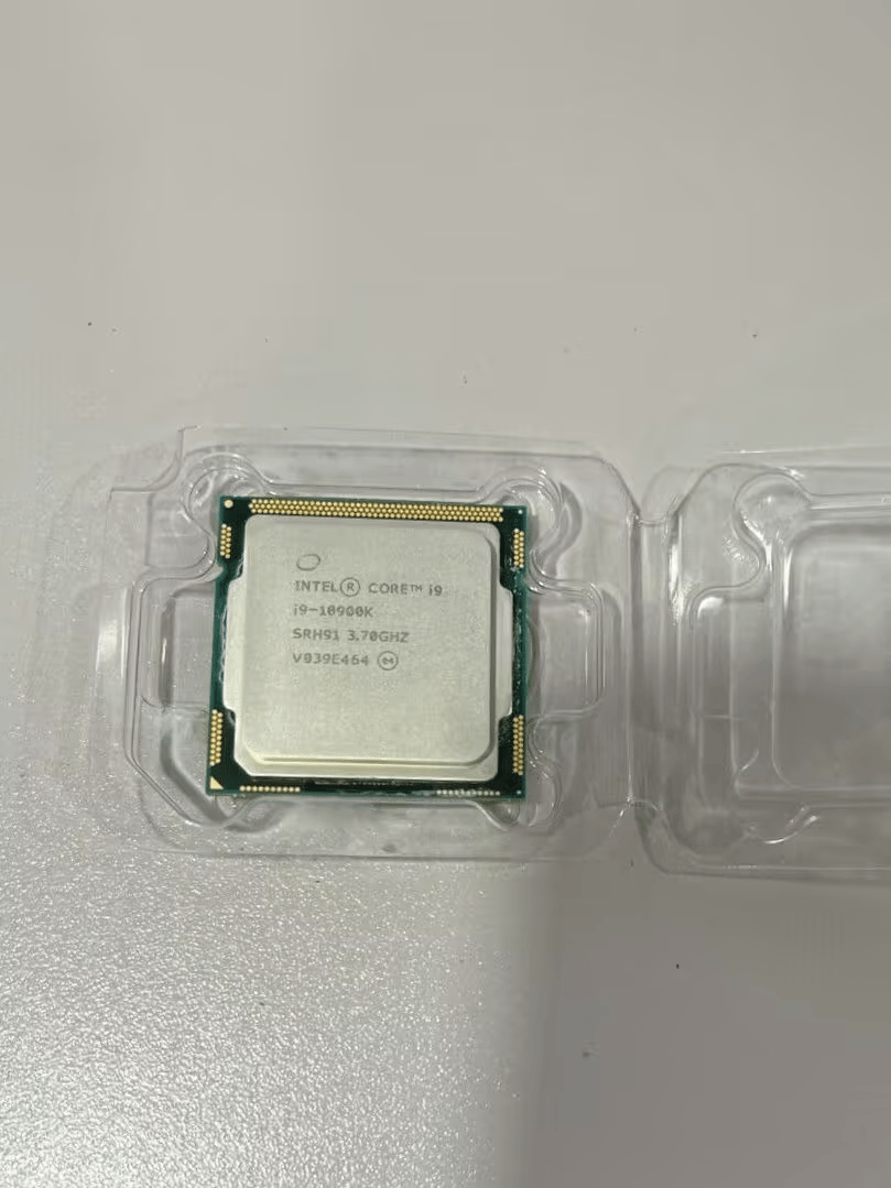 Intel Core i7-10900k 10-core/20-Thread LGA1200 Desktop CPU