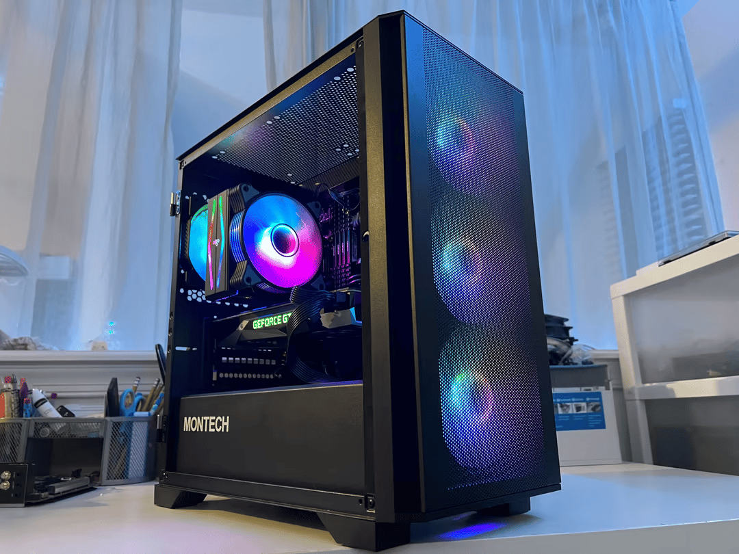Monty/ I7 9700/ 1080TI 11GB Gaming PC