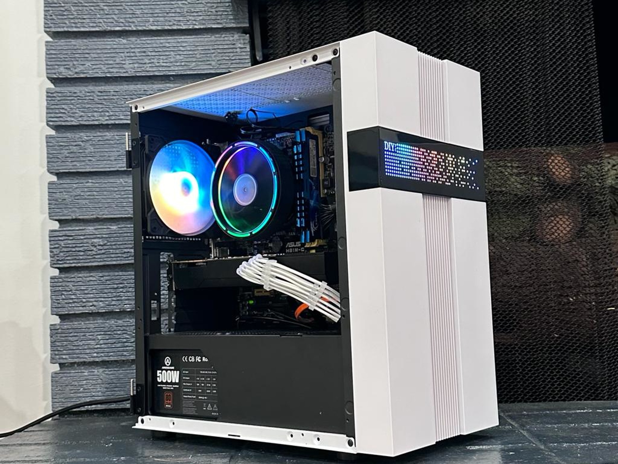 Intel i5/GTX 970, 16GB RAM, 500GB SSD, RGB Budget Esports Gaming PC