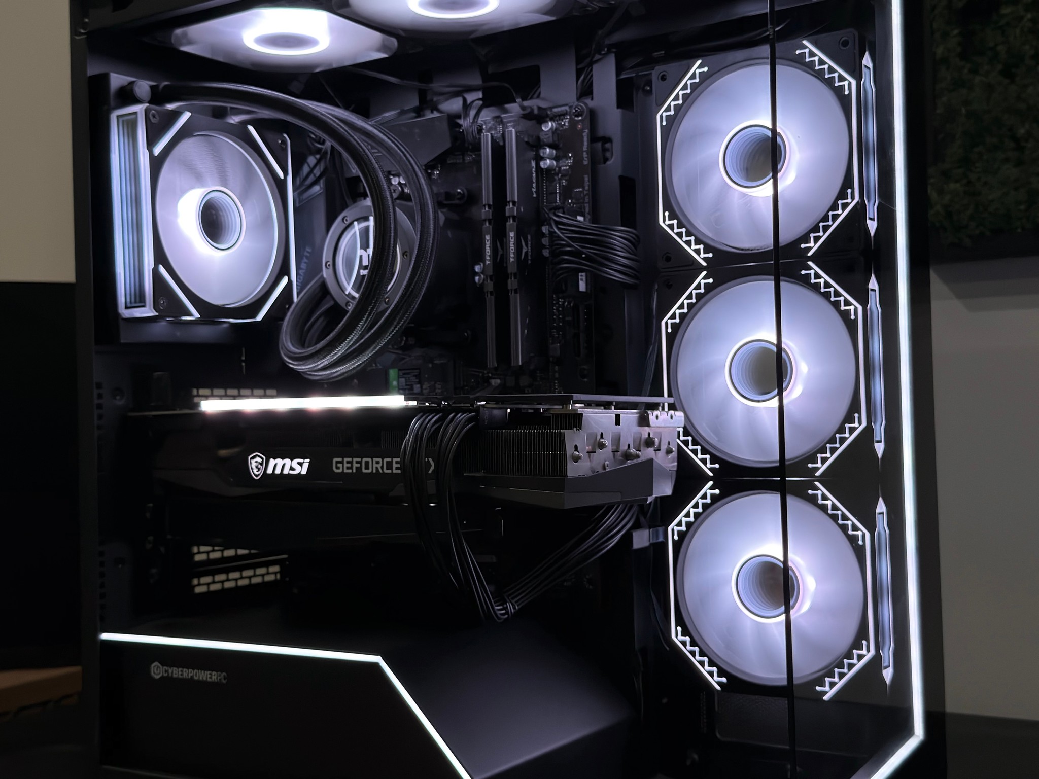 GeForce RTX 3070 Custom Gaming PC - Ryzen 5 5600, 16GB RAM, 1TB NVMe SSD