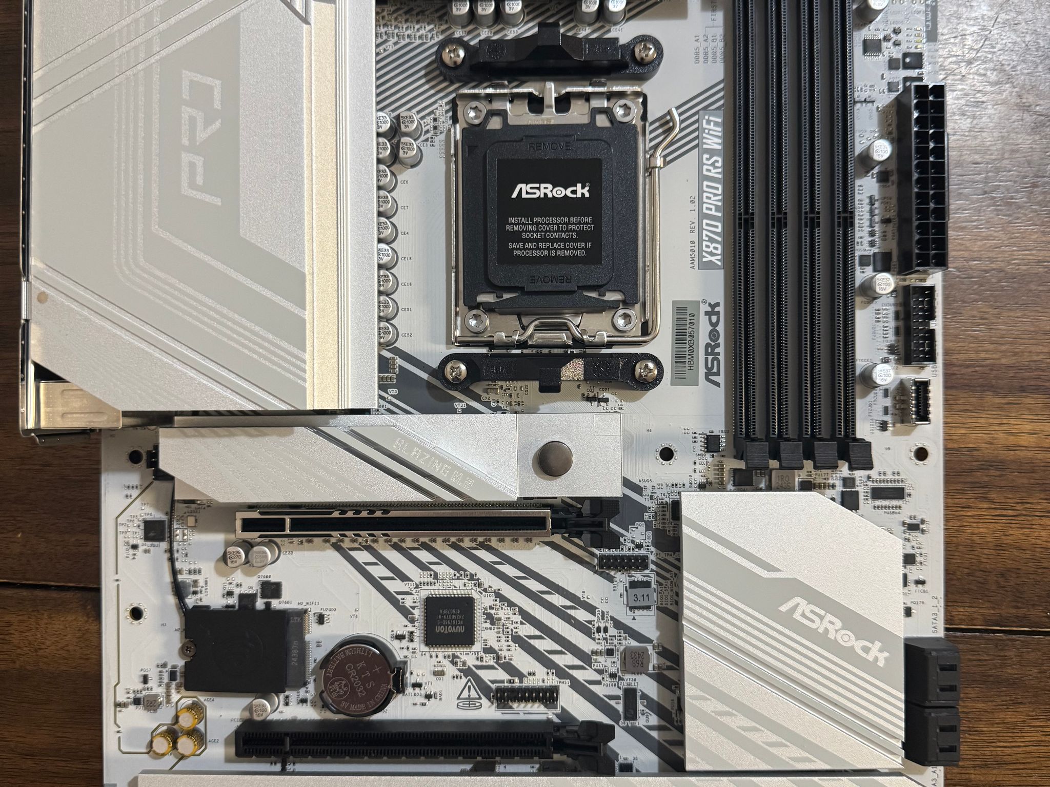 ASRock X870 Pro RS WiFi AMD Ryzen Socket AM5 ATX Motherboard USB4 DDR5 8000 MHz 256 GB SATA3 6.0