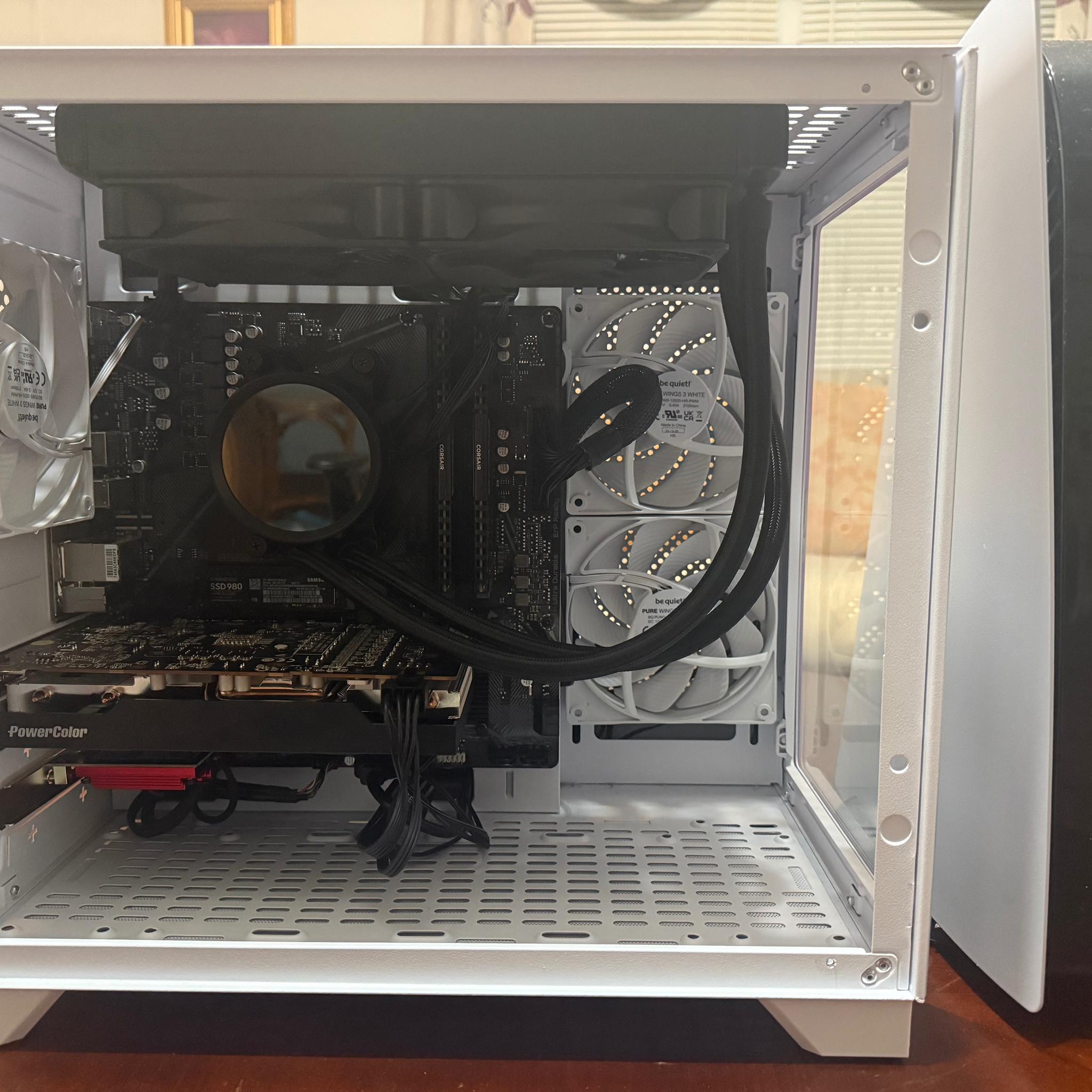 Amd Ryzen 7 5700G Rx 6650xt 1TB nvme ssd windows 11