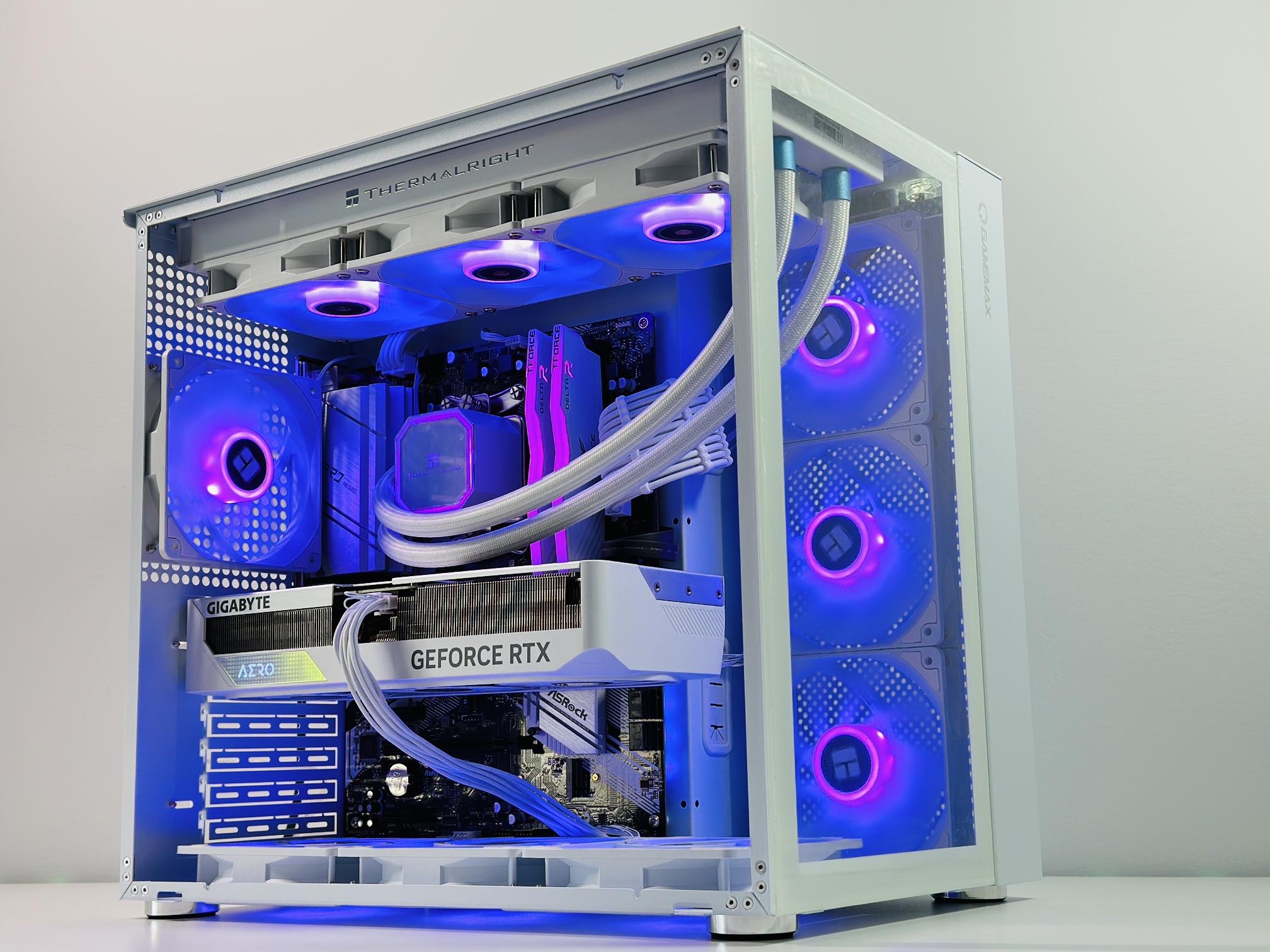 🧊Frozen 🧊Gaming PC❄️Nvidia RTX 4070 12GB❄️Intel 12600KF 10-core❄️32GB DDR4❄️1TB NVME