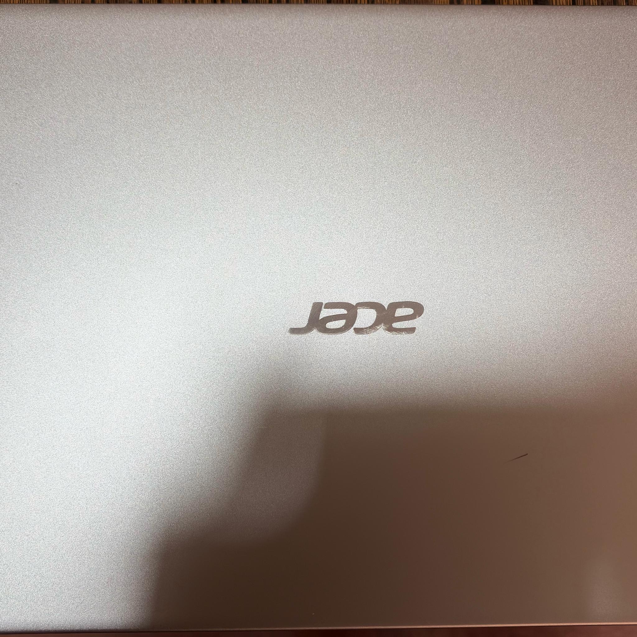 Acer Aspire 5 Silver 15.6" Laptop with 1080p display, AMD Ryzen 7 5700U, 8GB DDR4, 512GB NVMe SSD