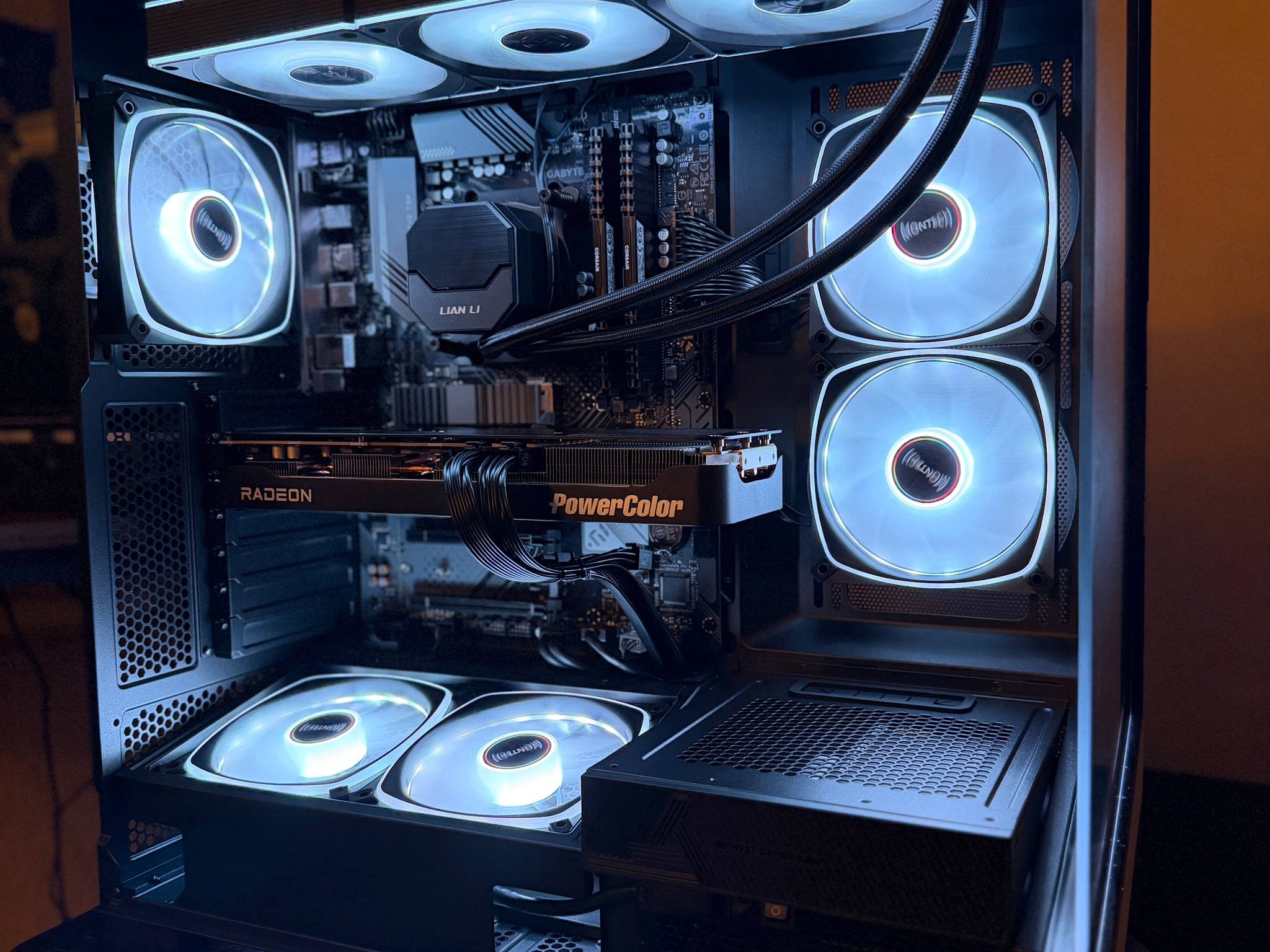 ❄️ GLACIER | RX 9070 GRE 12GB • Ryzen 7 5800X • 32GB • WiFi 6 • 360mm AIO