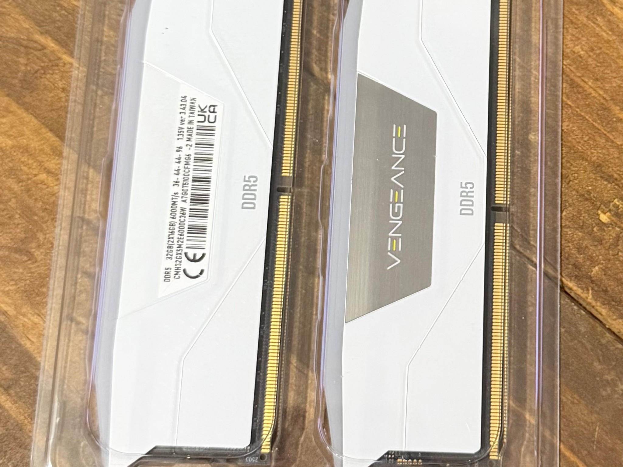 🔥 OPEN BOX: Corsair Vengeance RGB DDR5 32GB (2x16GB) 6000MHz CL36