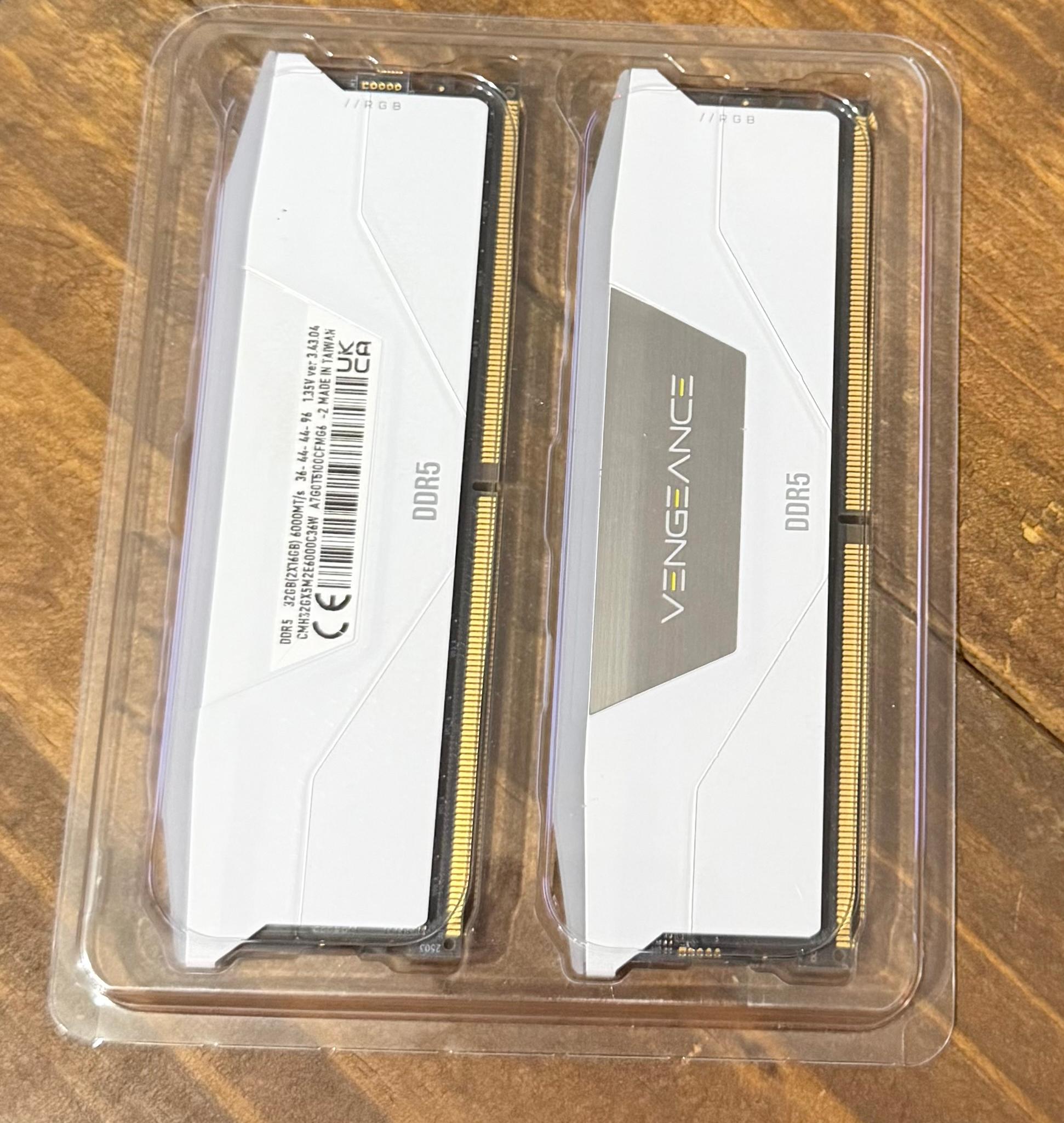 🔥 OPEN BOX: Corsair Vengeance RGB DDR5 32GB (2x16GB) 6000MHz CL36