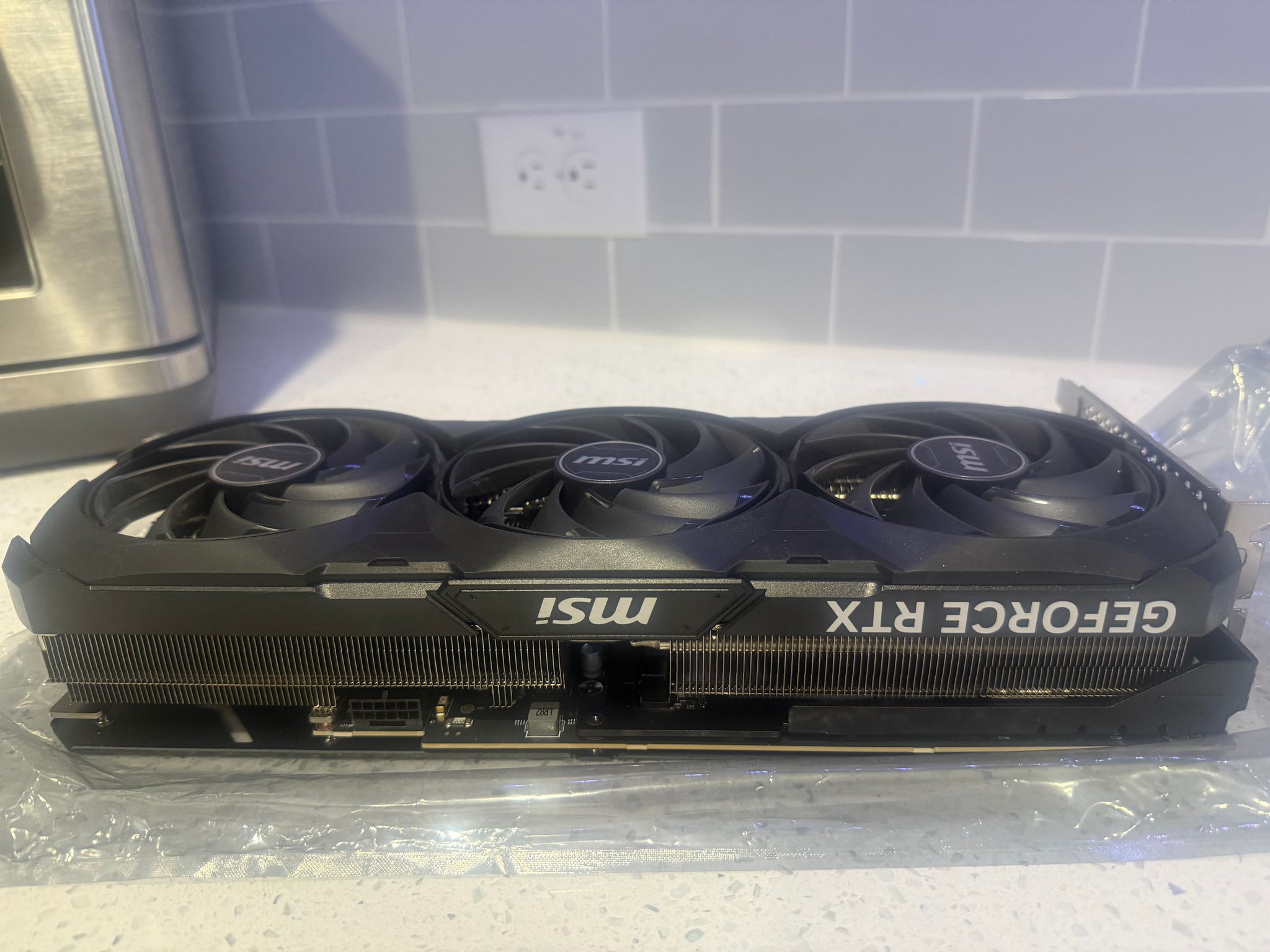 Msi GeForce 4070Ti super ventus 3x black OC - 16gb